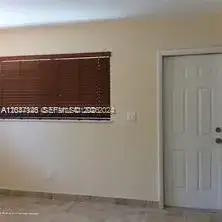 1324 NE 127th St # 11, North Miami FL 33161 photo 2