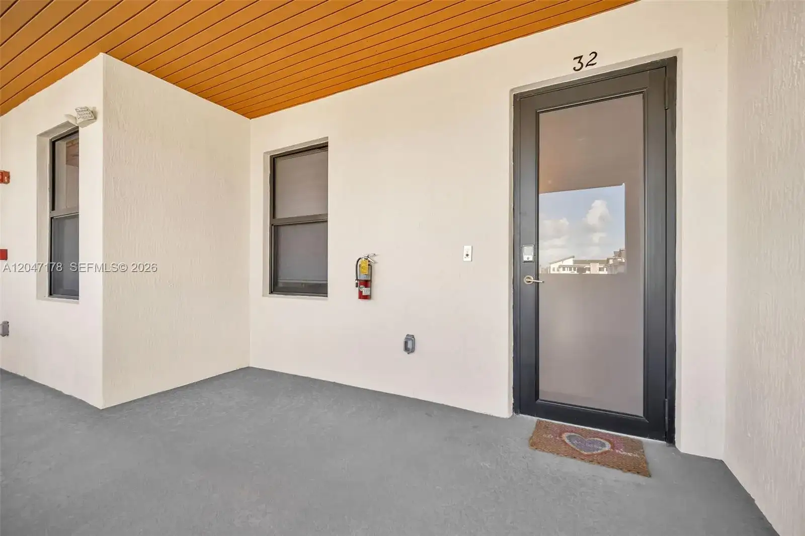 8045 NW 104th Ave # 32, Doral FL 33178 photo 2