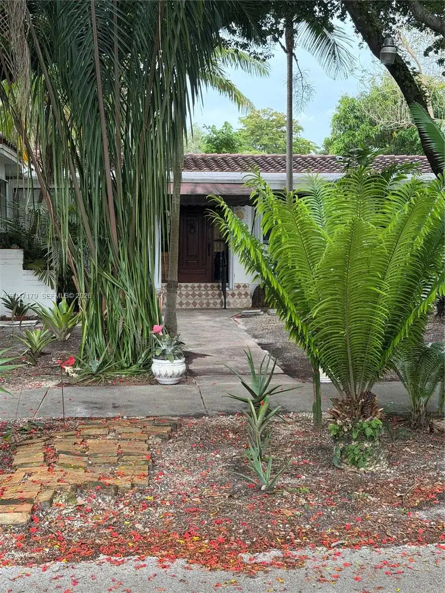 6230 SW 49th St # 1, Miami FL 33155 photo 3