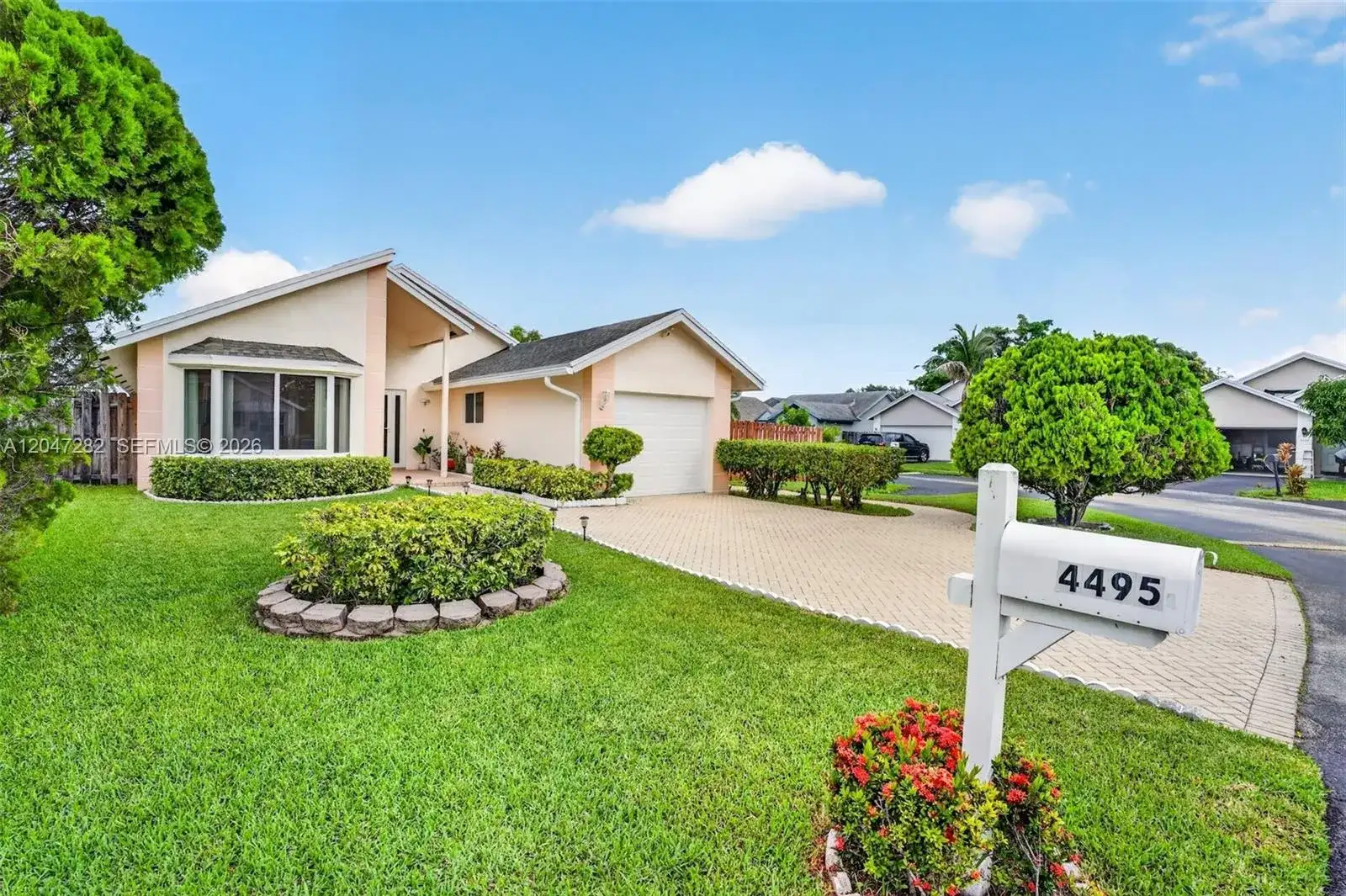 4495 NW 99th Ave, Sunrise FL 33351 photo 3