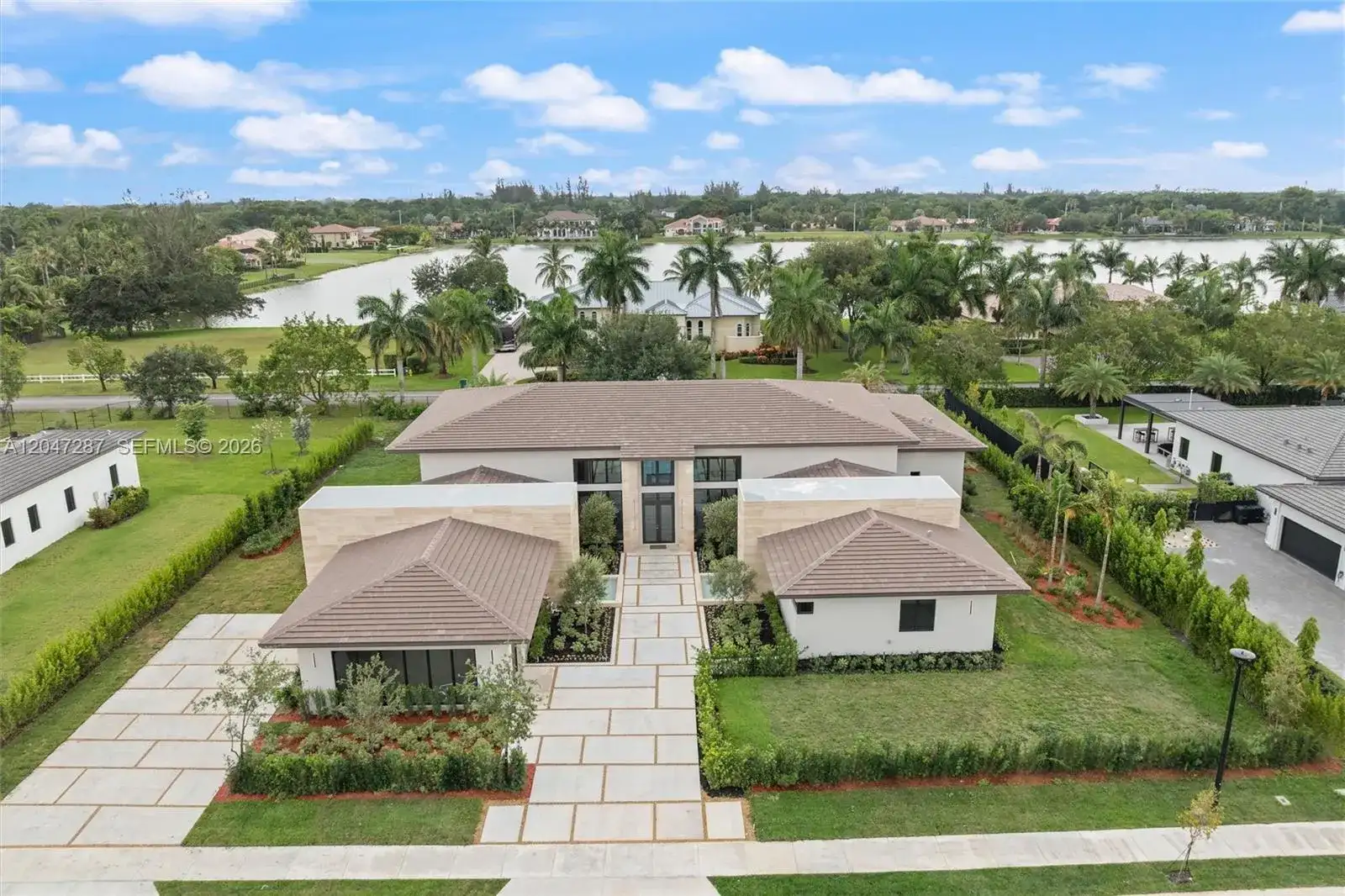 14930 SW 16th Ct, Davie FL 33326 photo 2