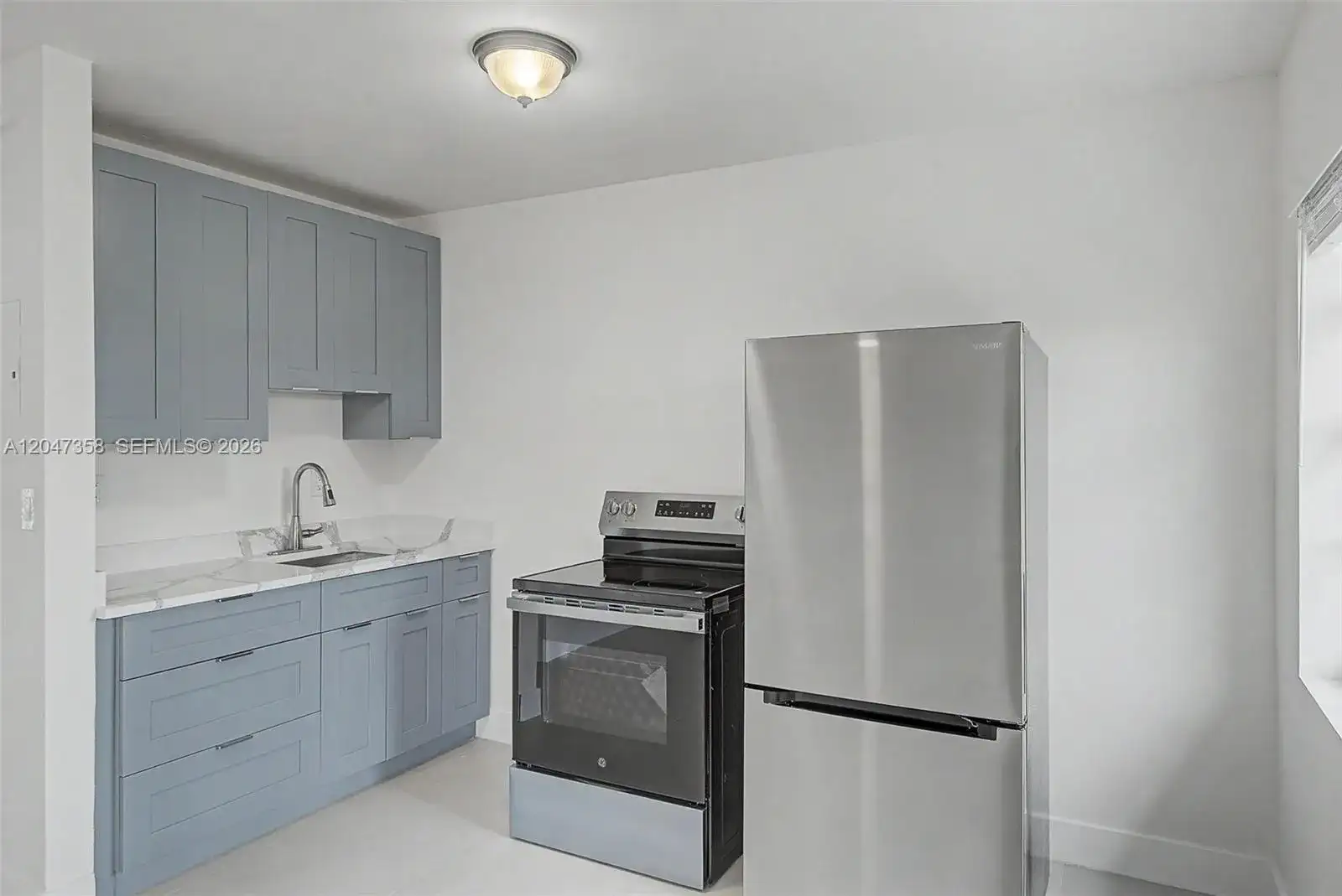 1021 SW 3rd St # 6, Miami FL 33130 photo 2