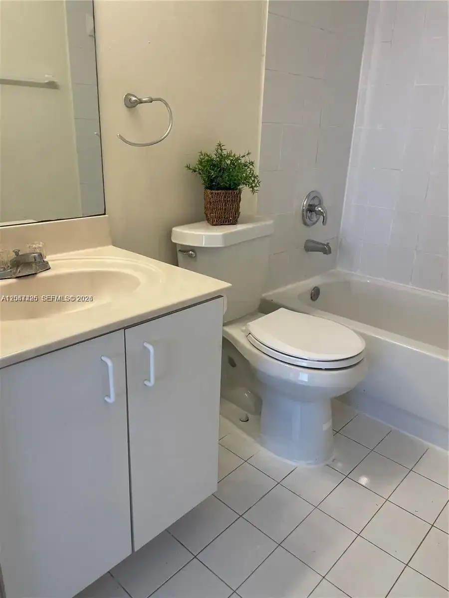 15400 SW 134th Pl # 404, Miami FL 33177 photo 5