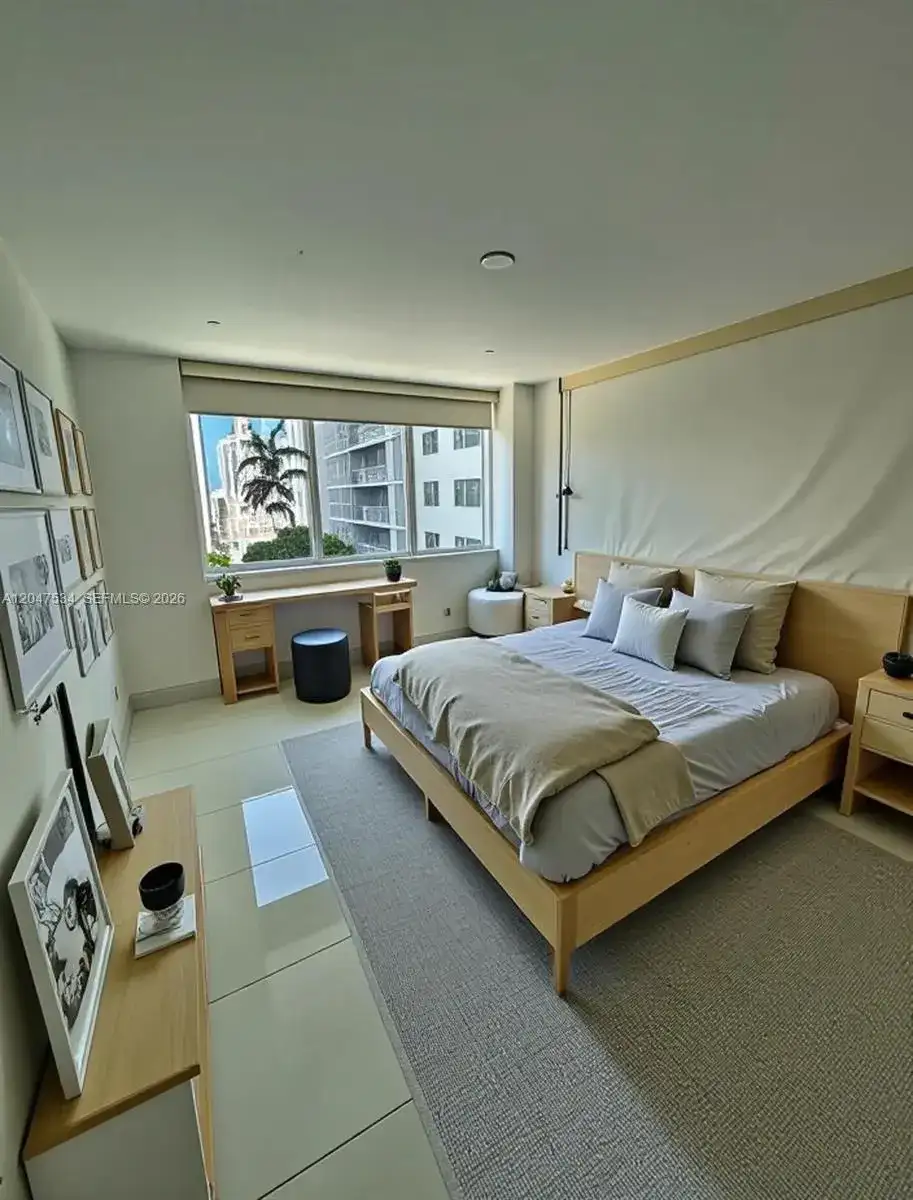 244 Biscayne Blvd # 1009, Miami FL 33132 photo 2