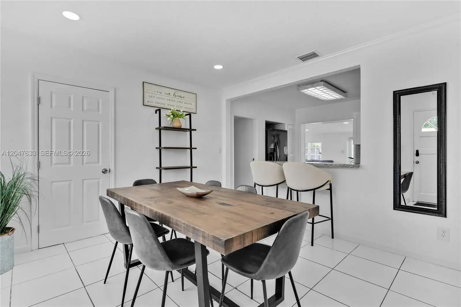 6445 SW 22nd Ct, Miramar FL 33023 photo 2