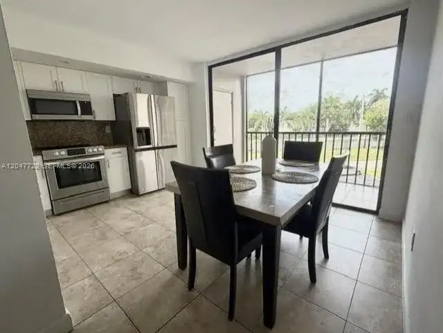 8700 SW 133rd Ave Rd # 302, Miami FL 33183 photo 4