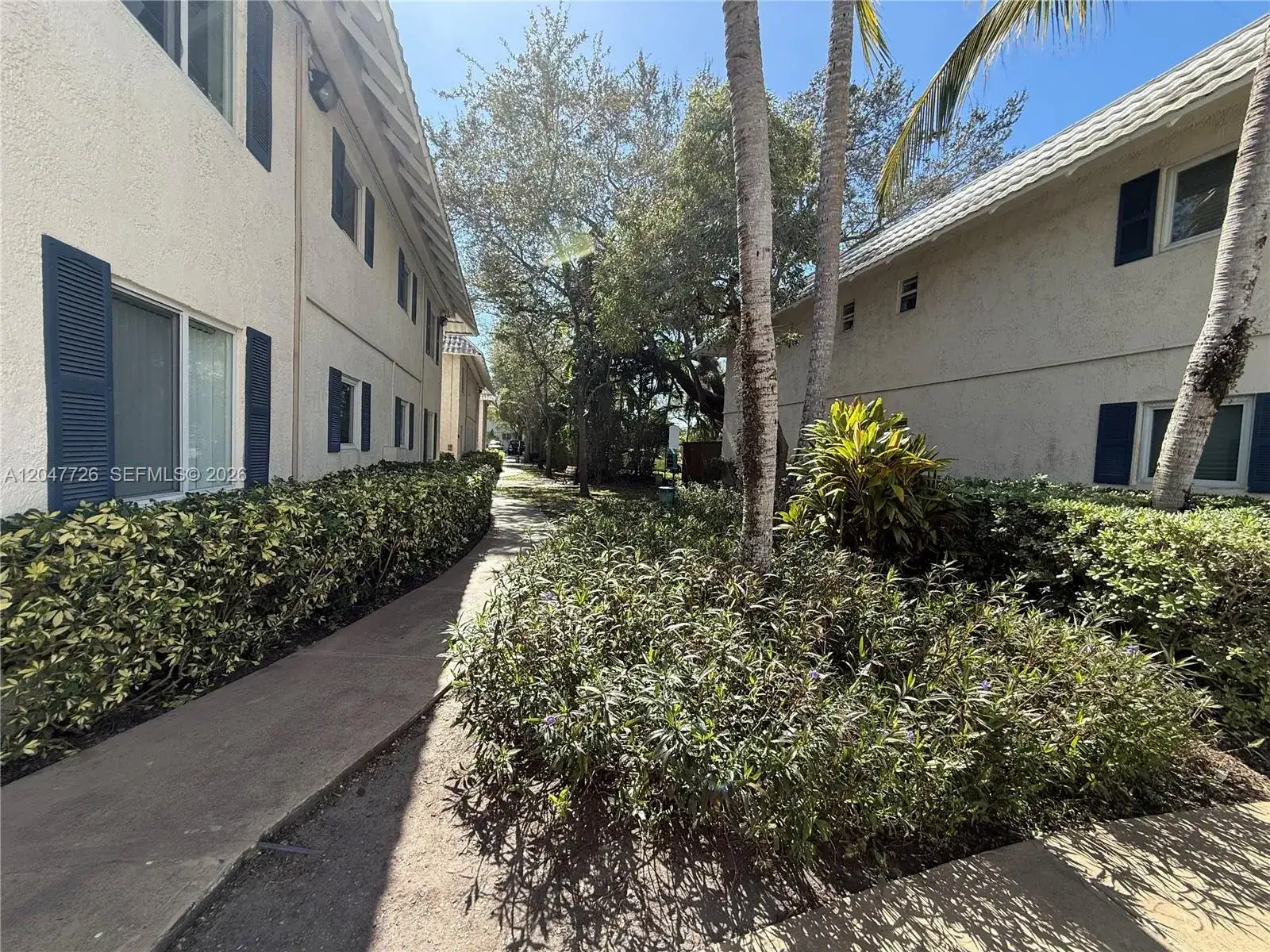 8607 SW 68th Ct # 24, Pinecrest FL 33156 photo 4