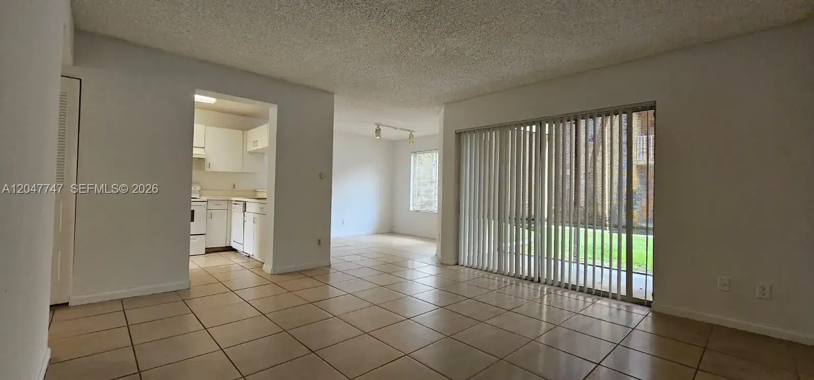 990 Coral Club Dr # 990, Coral Springs FL 33071 photo 2