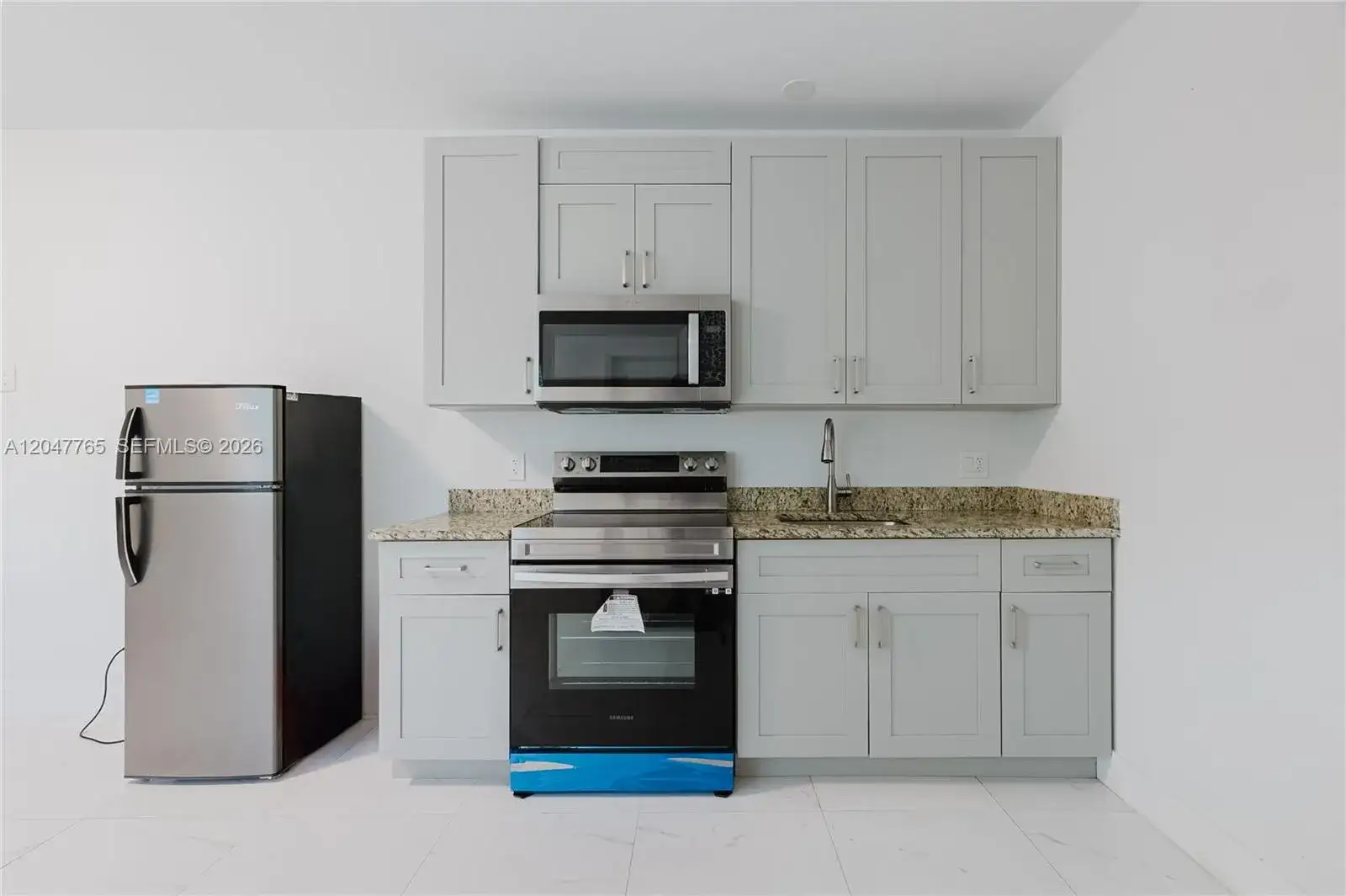 2621 SW 12th Ter # B, Fort Lauderdale FL 33315 photo 3