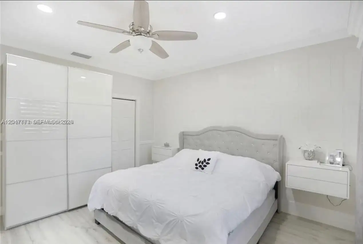 2535 NE 41st Ave, Homestead FL 33033 photo 3