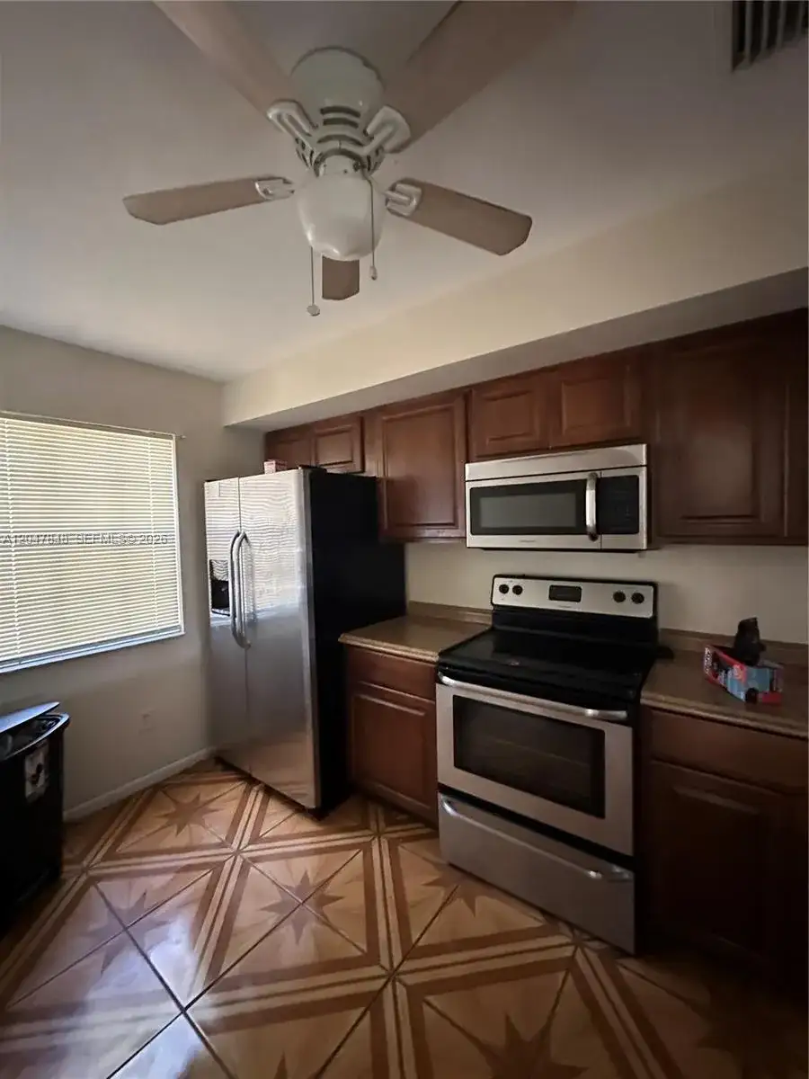 2012 Champions Way, North Lauderdale FL 33068 photo 3