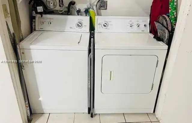 8075 NW 8th St # 6, Miami FL 33126 photo 4