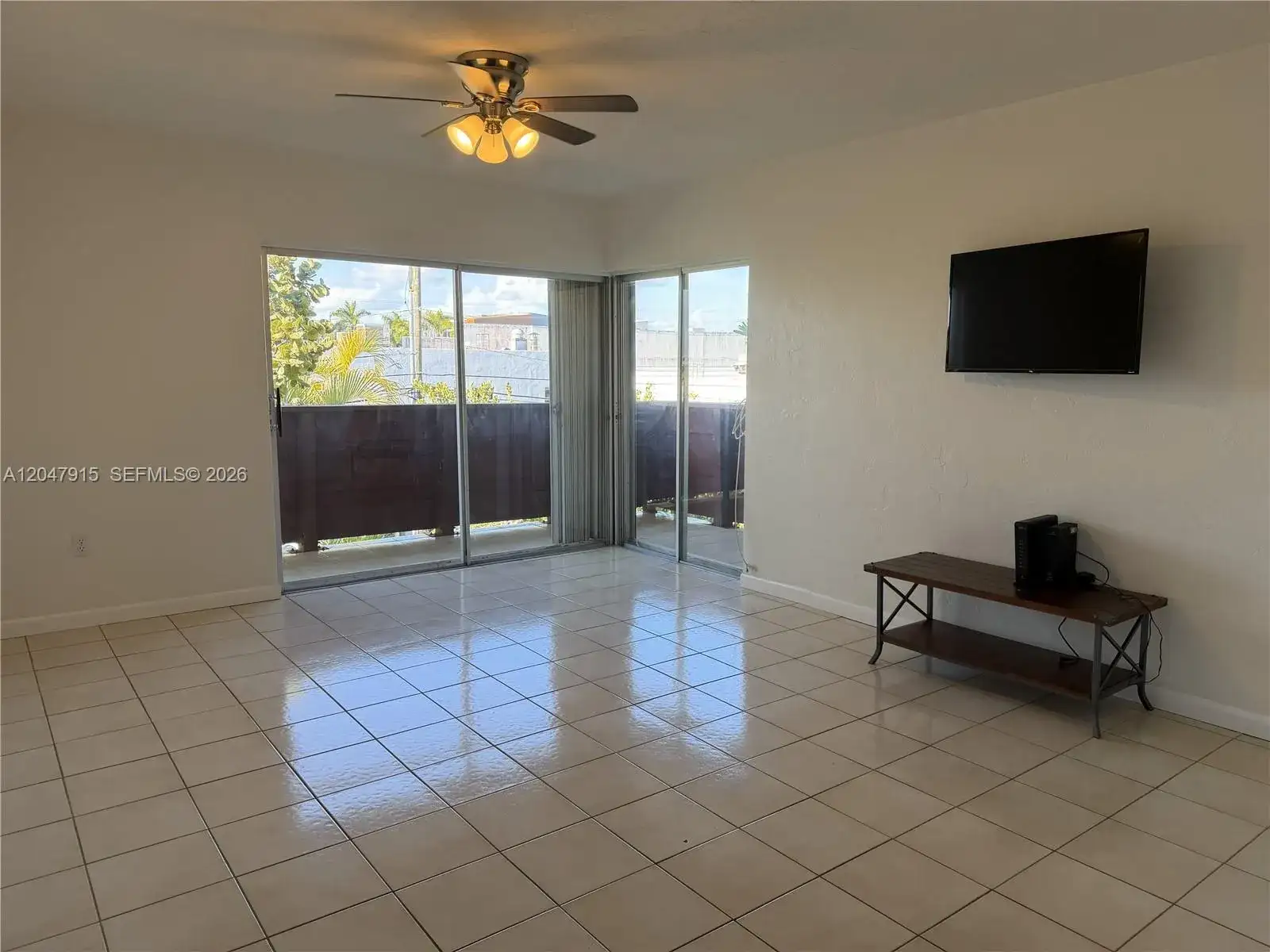 1205 Mariposa Ave # 413, Coral Gables FL 33146 photo 3
