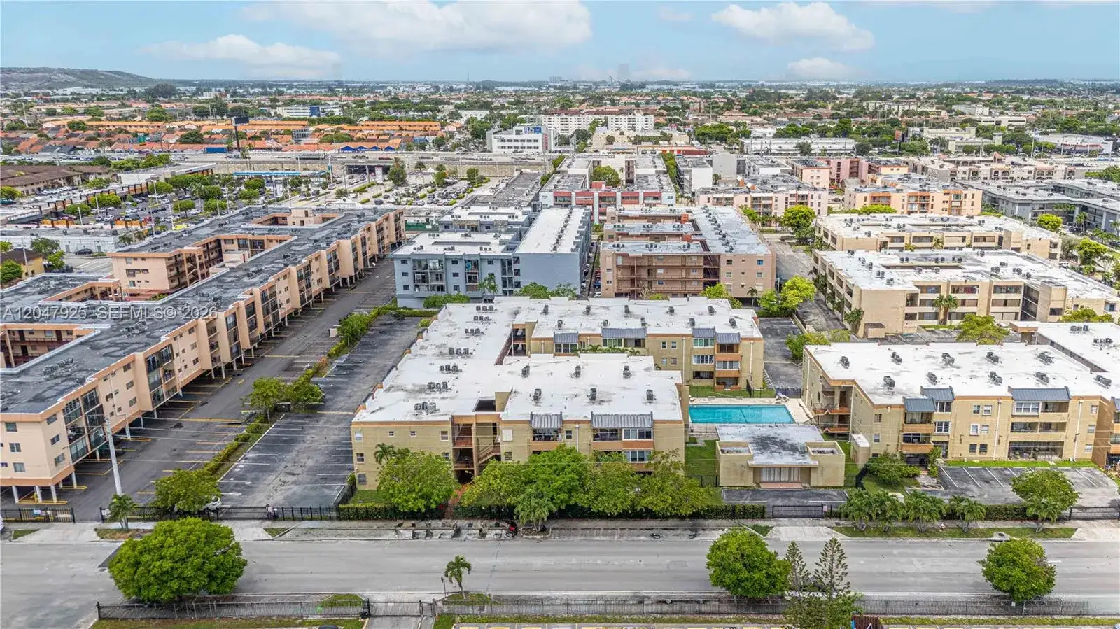 6070 W 18th Ave # 209, Hialeah FL 33012 photo 3