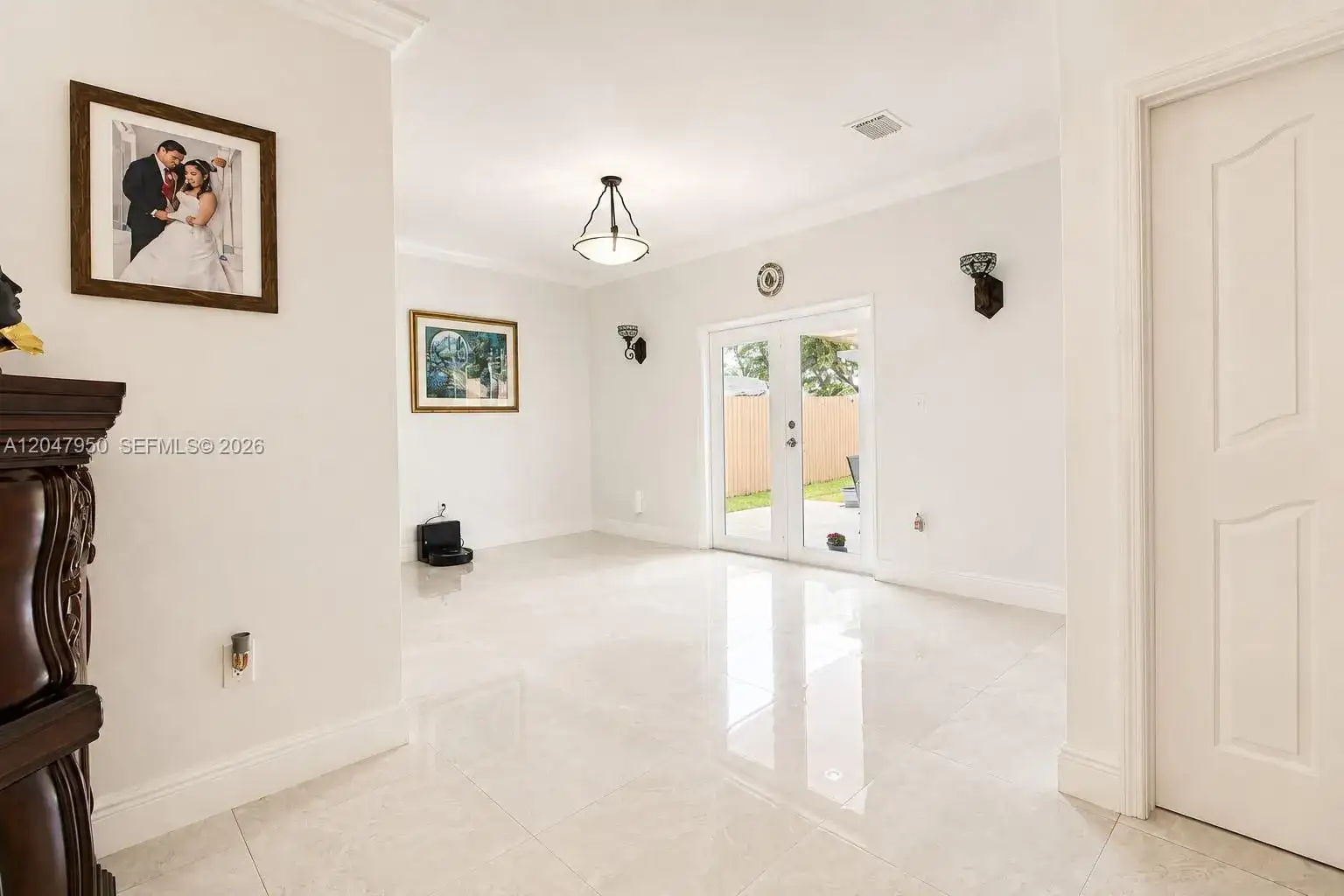 1351 NE 41st Pl, Homestead FL 33033 photo 5