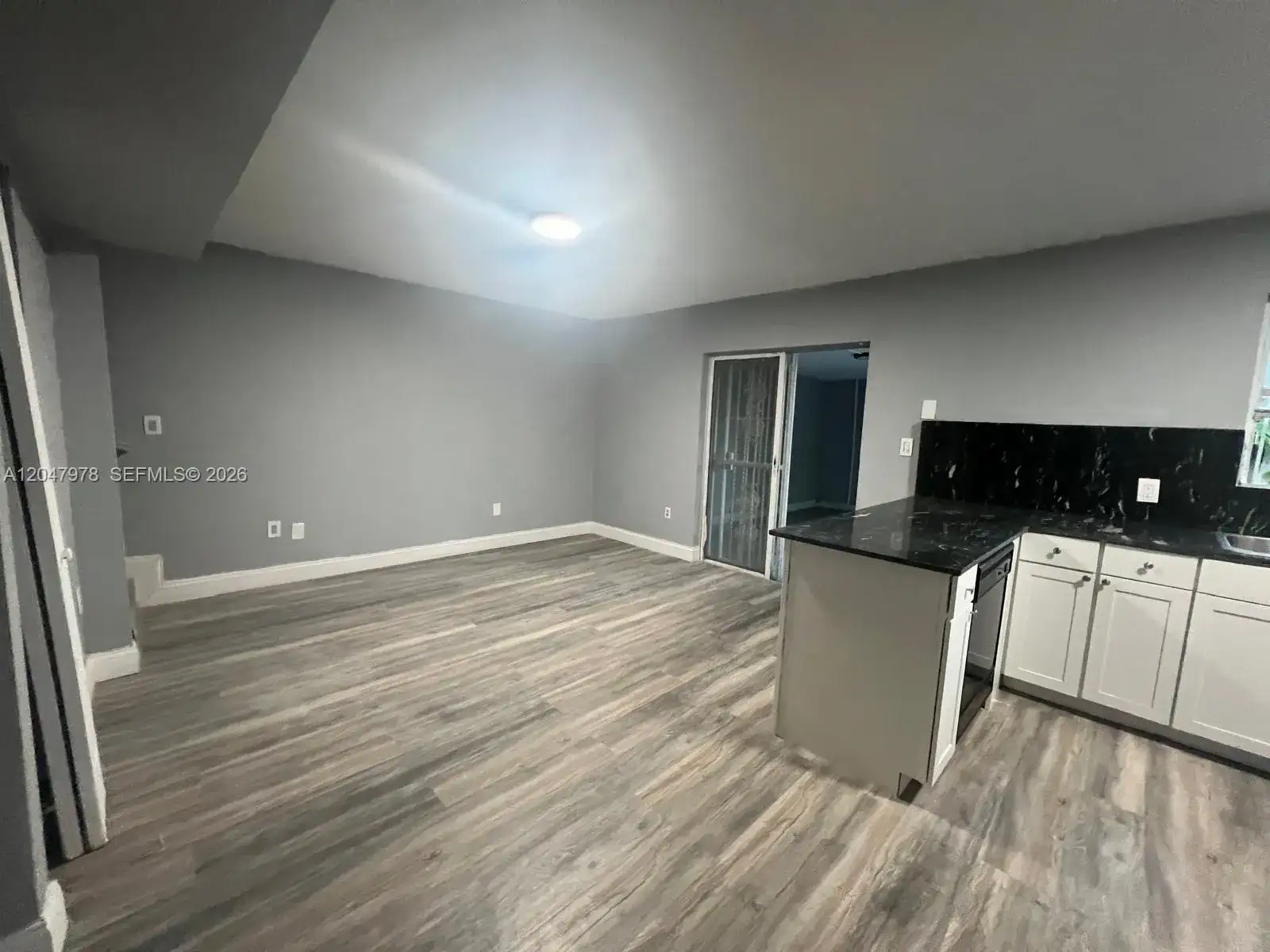 451 NE 136th St # 101, North Miami FL 33161 photo 4