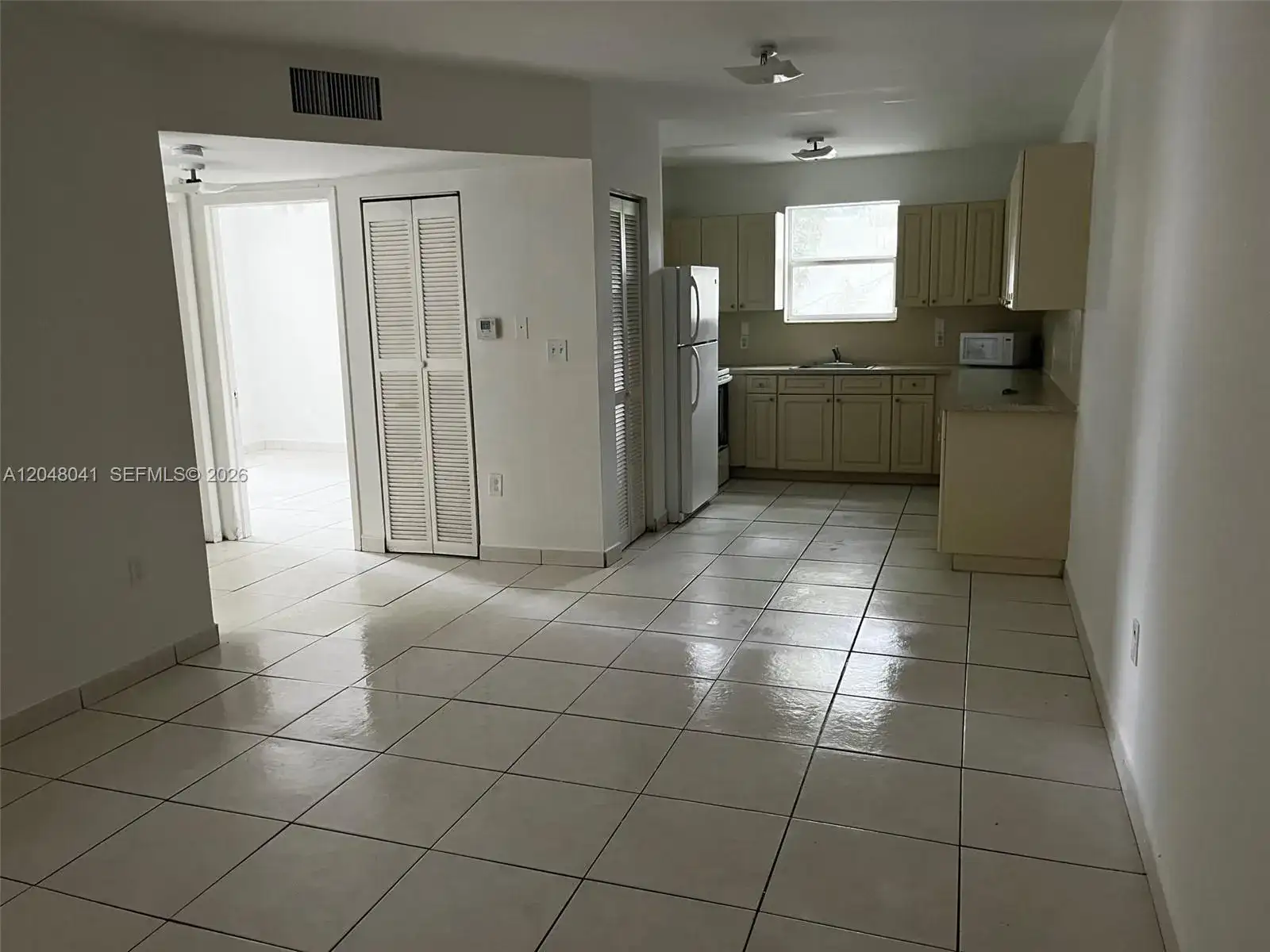 181 NW 47th Ave # 25, Miami FL 33126 photo 2