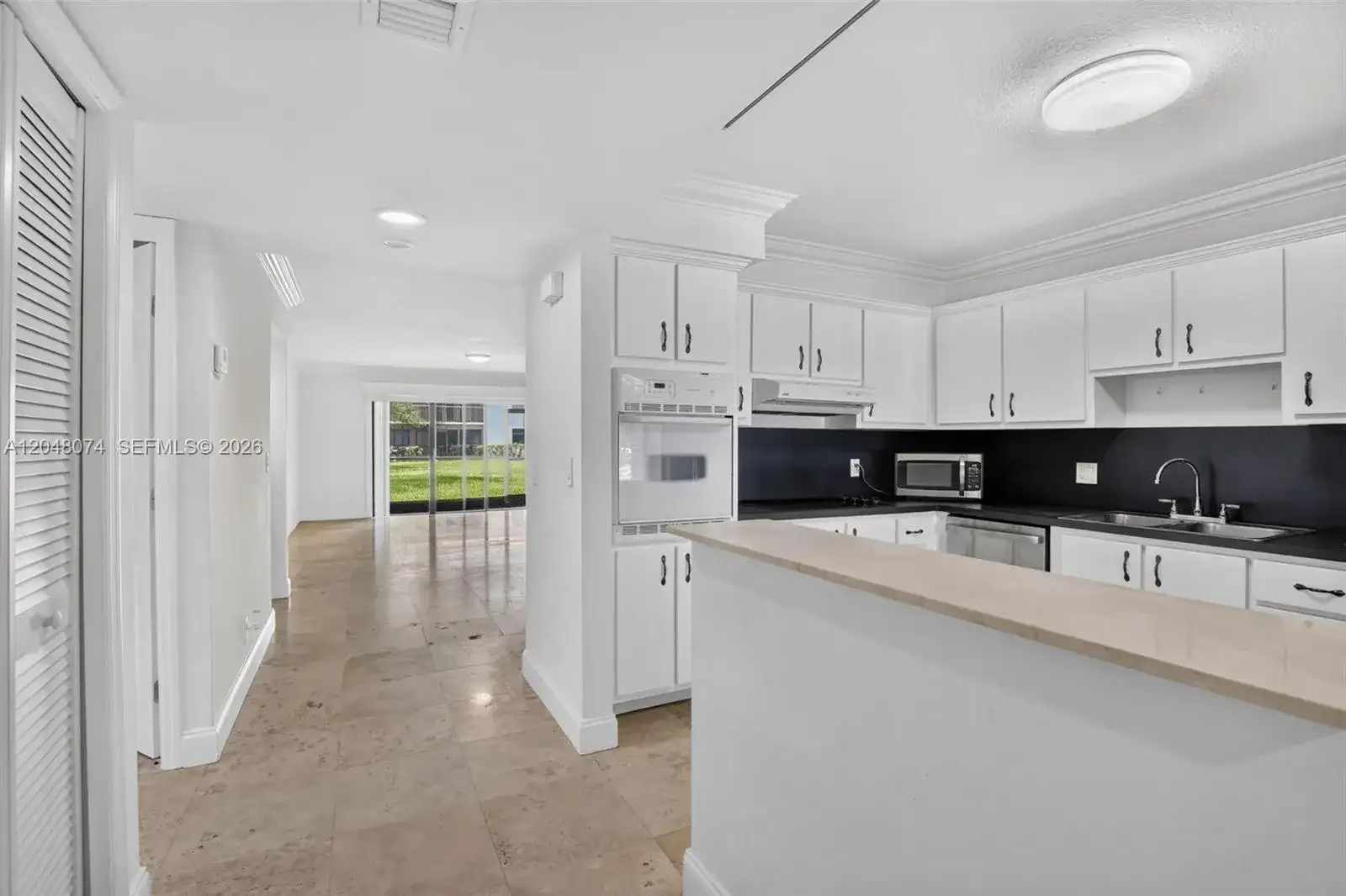 359 Lakeview Dr # 102, Weston FL 33326 photo 5