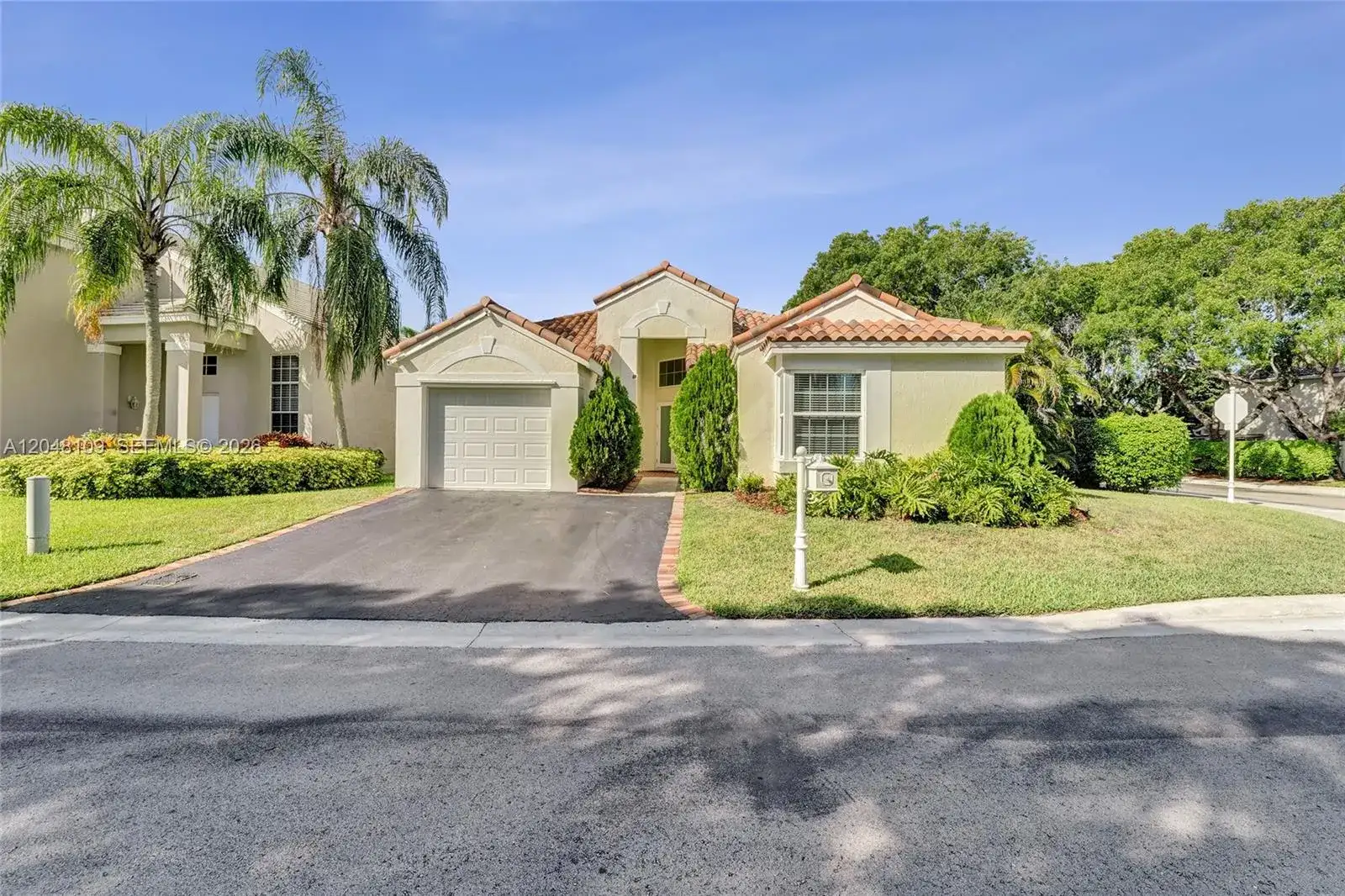 507 Bridgeton Rd, Weston FL 33326 photo 3