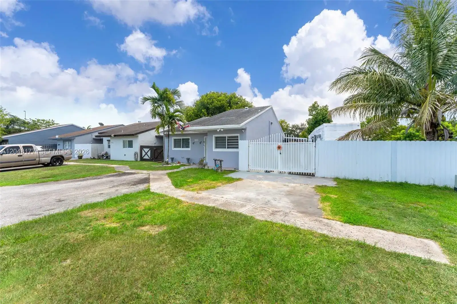 25808 SW 127th Ct Cir, Homestead FL 33032 photo 2