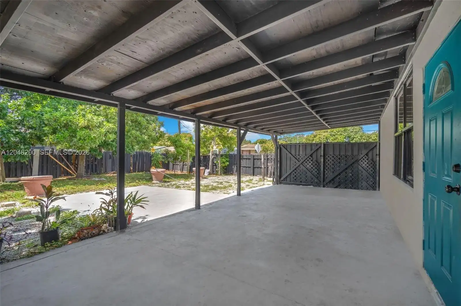 7022 SW 19th Ct, North Lauderdale FL 33068 photo 4