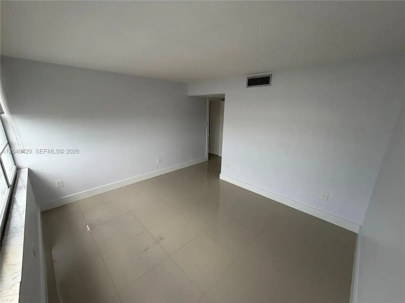 18011 Biscayne Blvd # 1802, Aventura FL 33160 photo 4