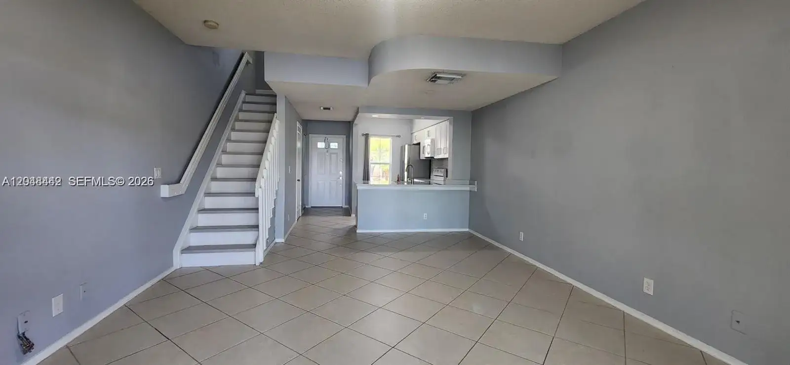 211 Mallory Ct, Weston FL 33326 photo 3