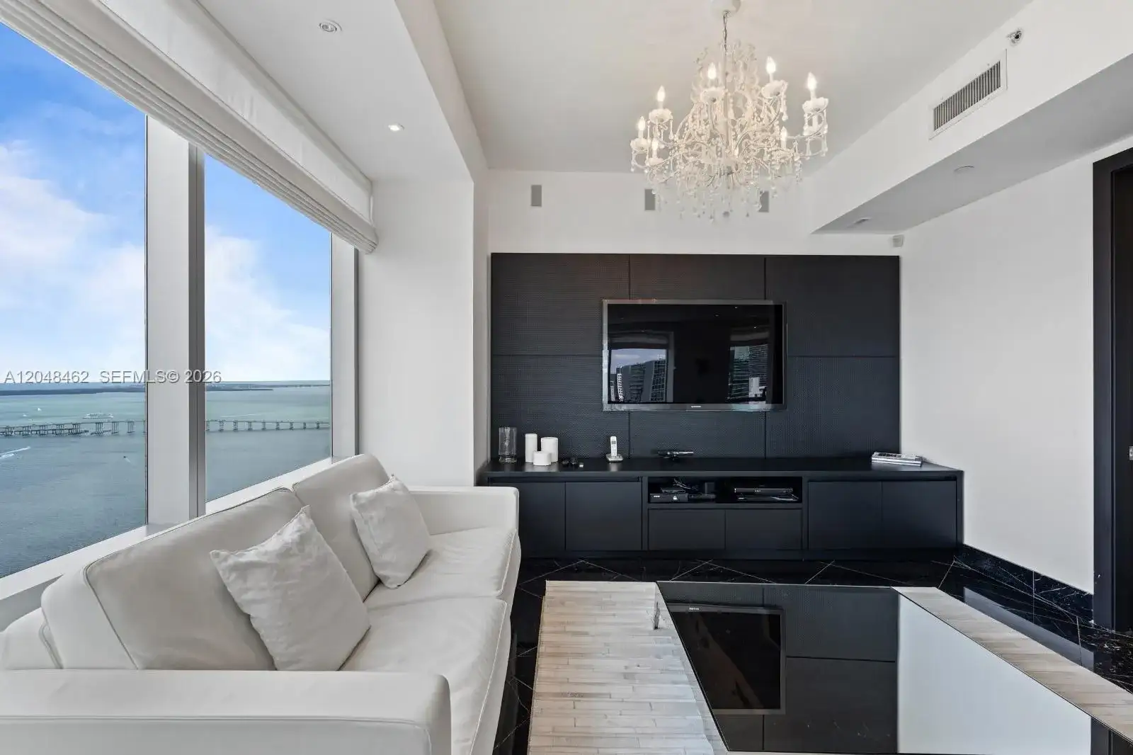 1425 Brickell Ave # 42E, Miami FL 33131 photo 4