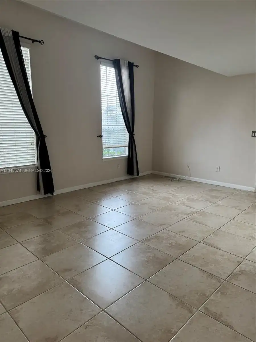 1205 Crystal Way, Delray Beach FL 33444 photo 2