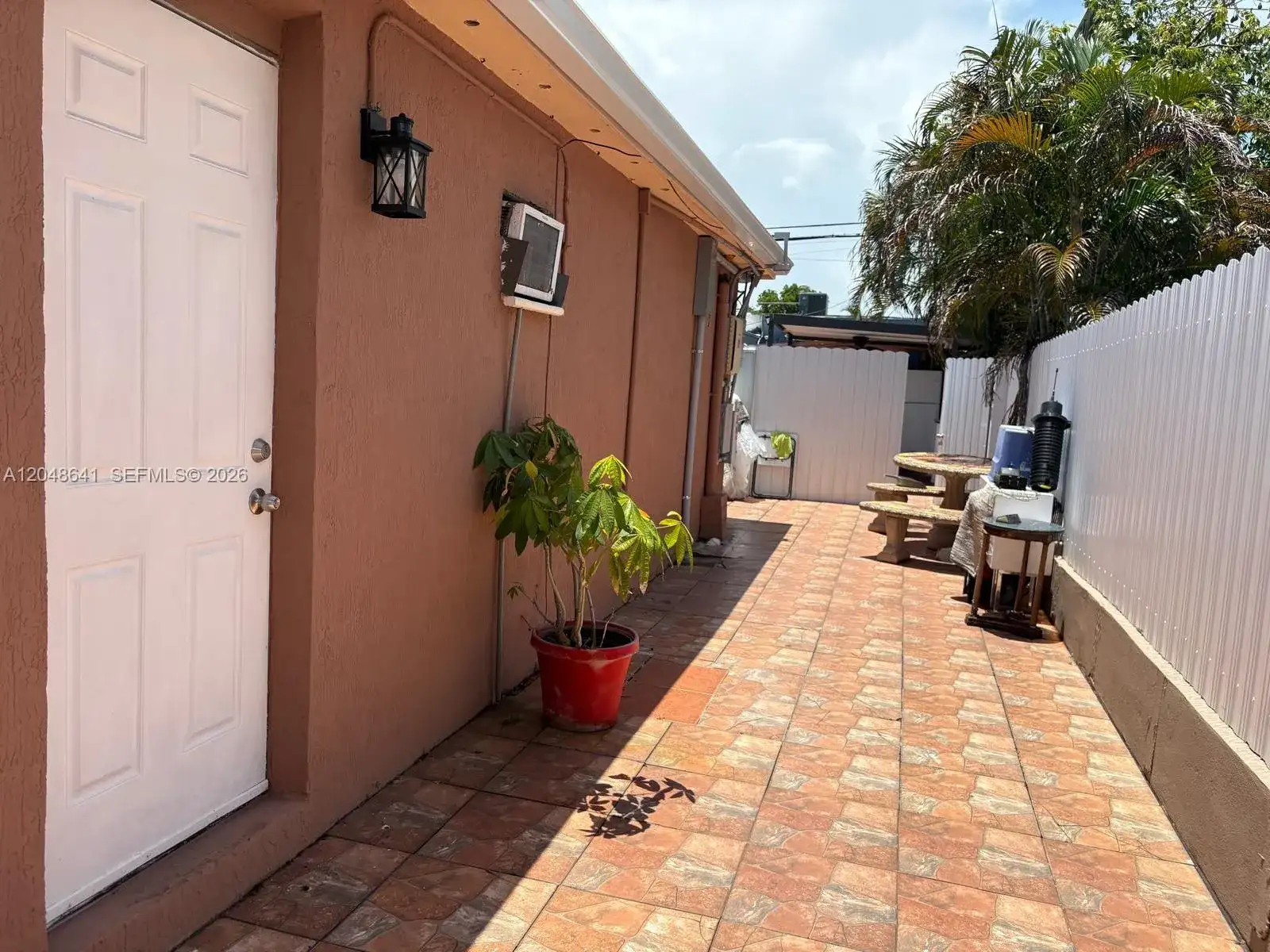 6444 Fletcher St, Hollywood FL 33023 photo 3