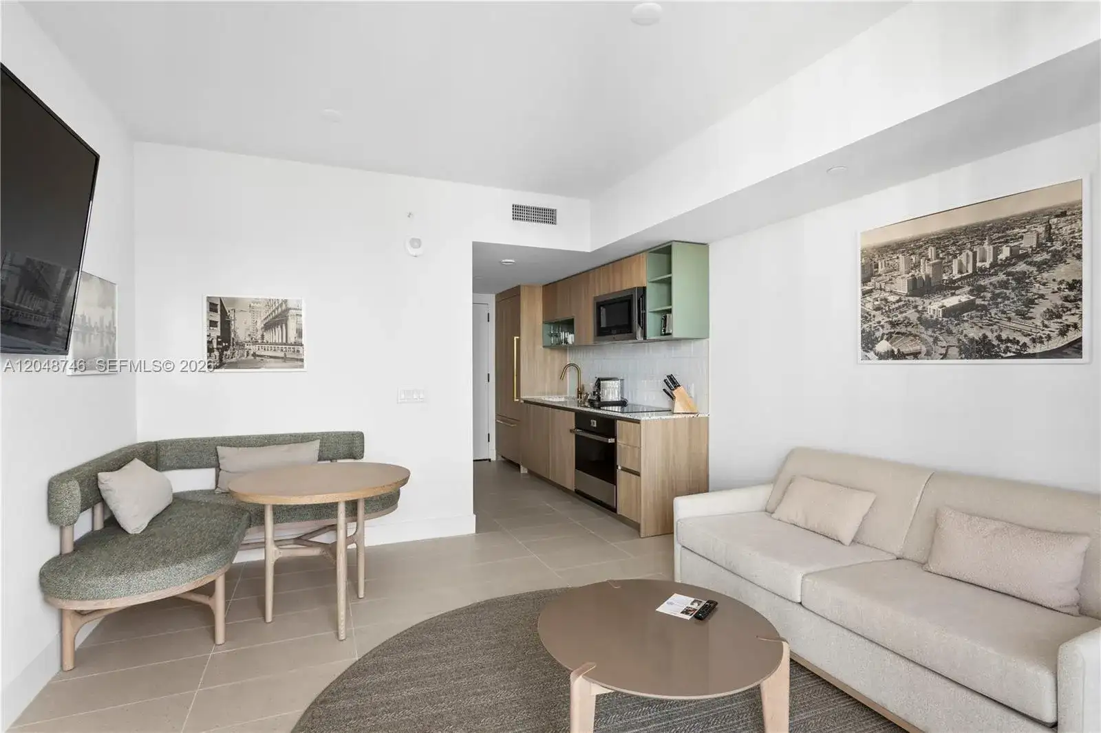601 NE 1st St # 3907, Miami FL 33132 photo 5
