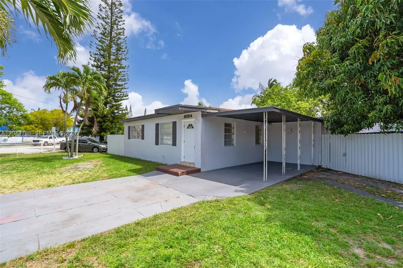 6084 E 7th Ave, Hialeah FL 33013 photo 3