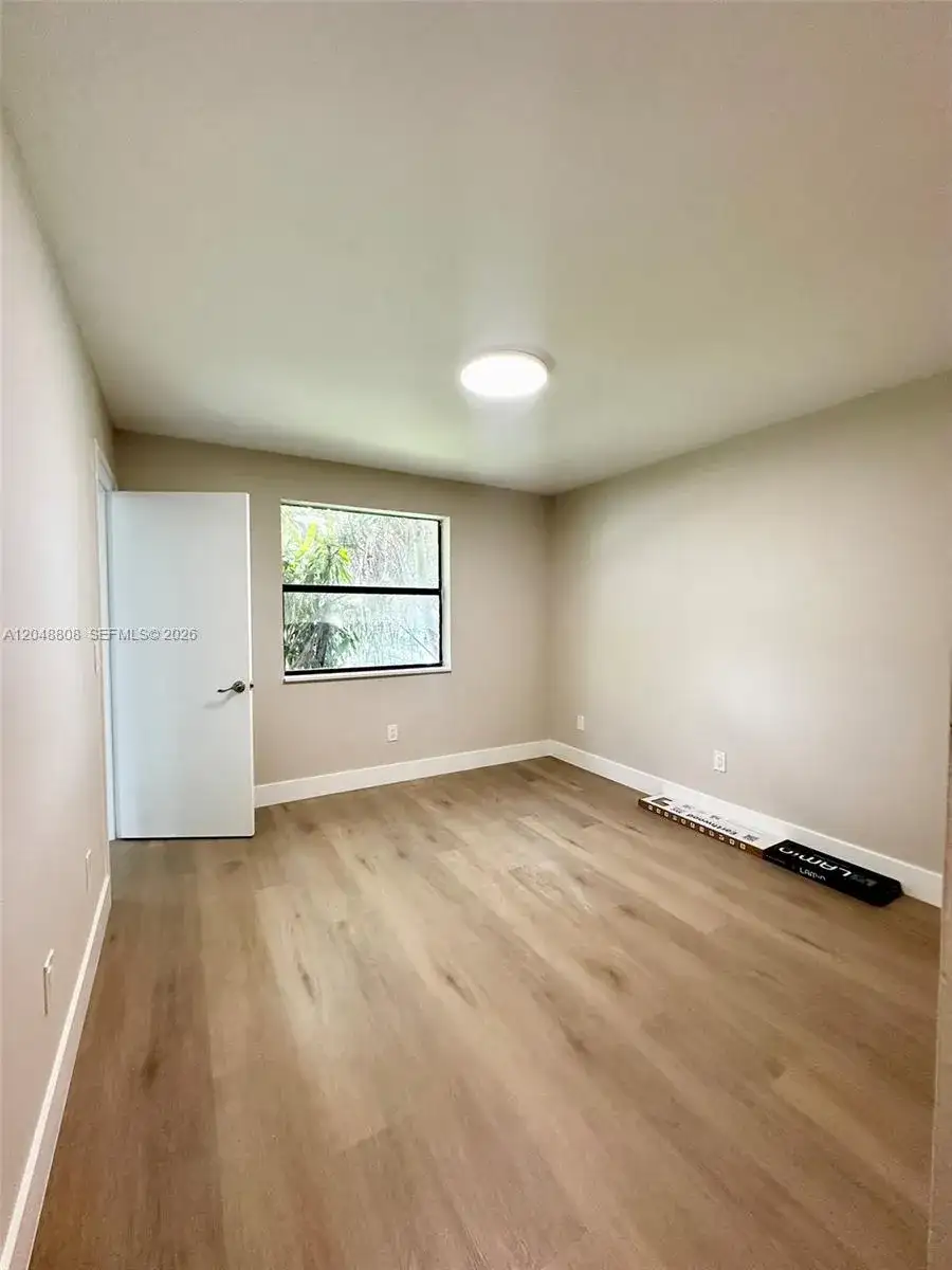 2540 W 67th Pl # 28, Hialeah FL 33016 photo 5