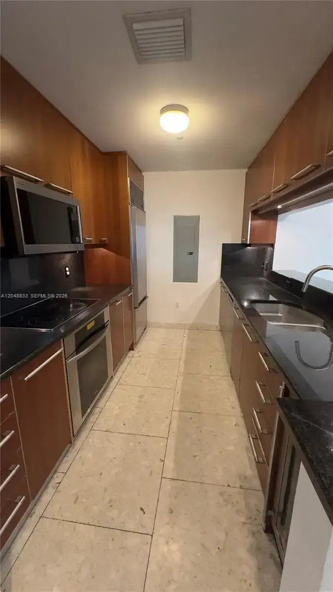 901 Brickell Key Blvd # 1102, Miami FL 33131 photo 5