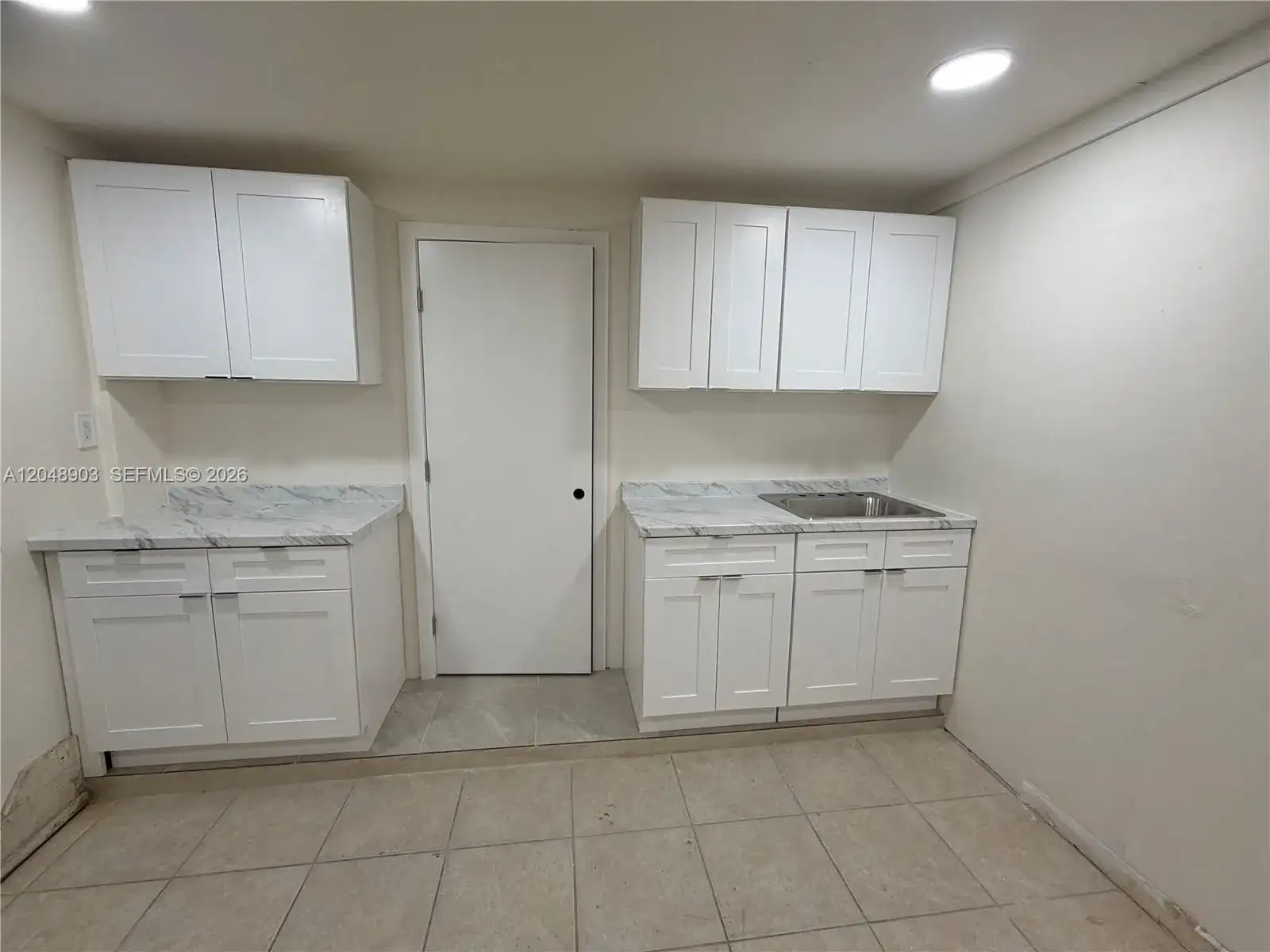 725 SW 1st Ave # 1, Homestead FL 33030 photo 2