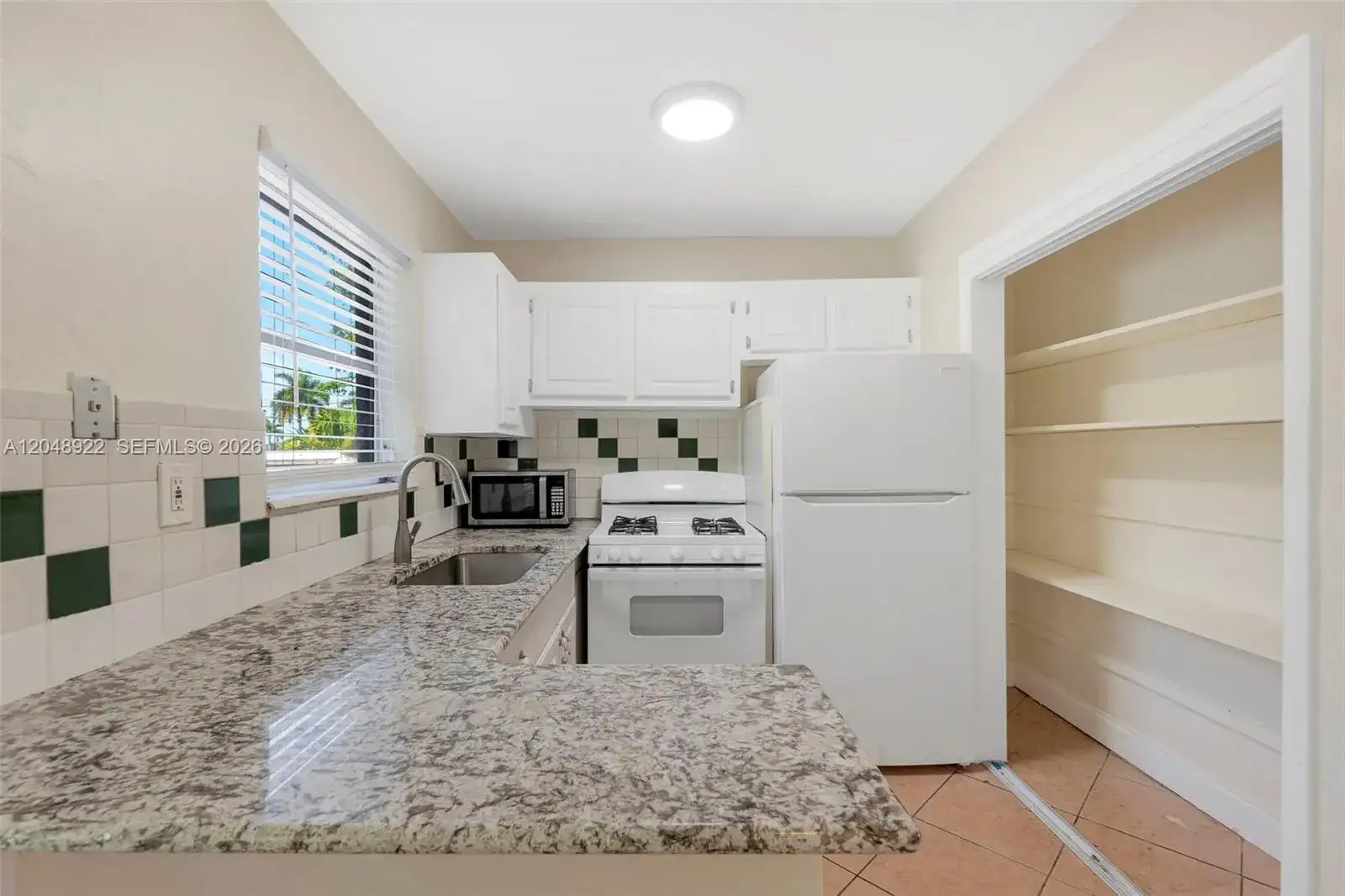 2201 NW 64th Ave, Sunrise FL 33313 photo 4