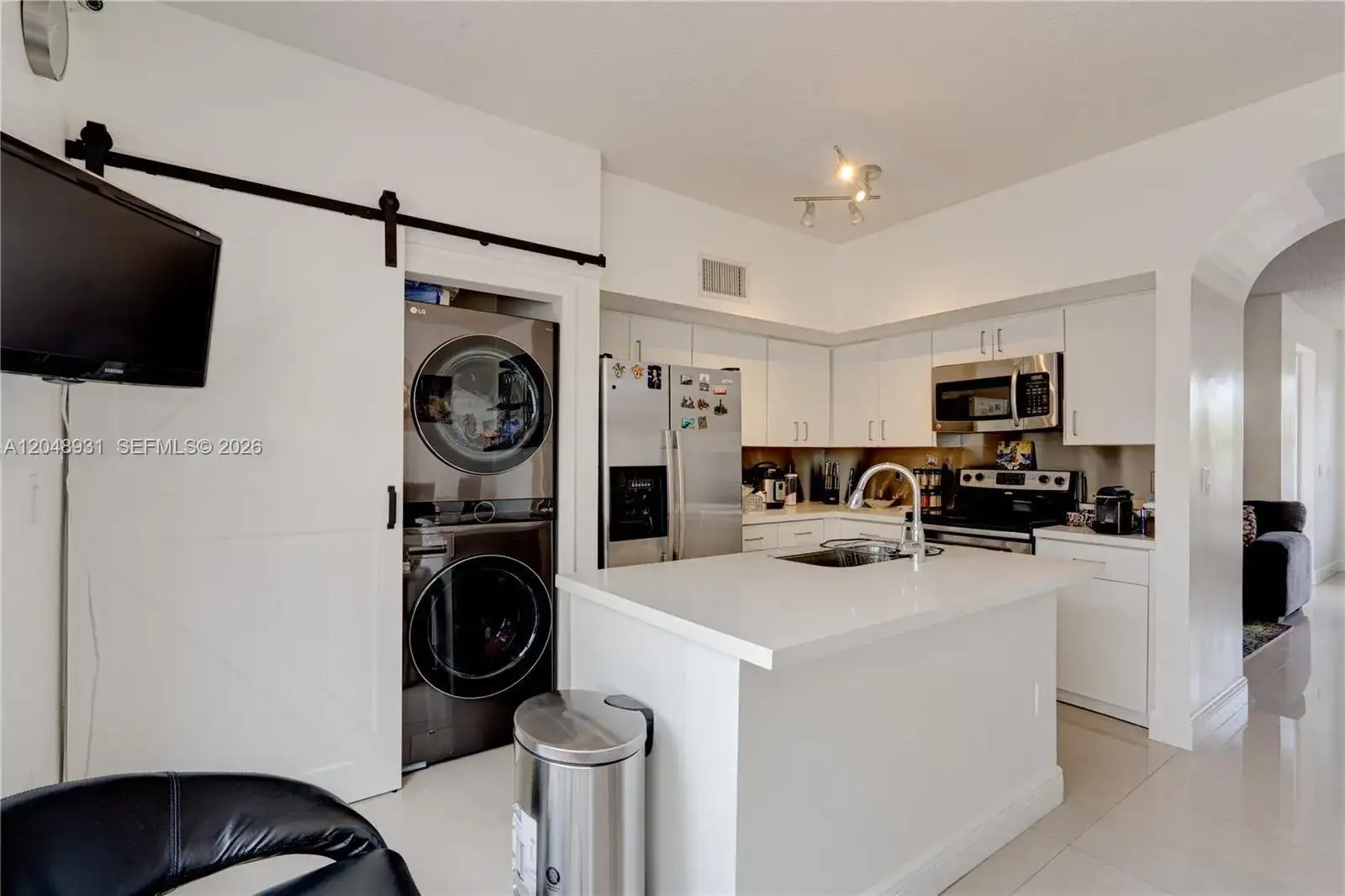 8535 SW 152nd Ave # 204, Miami FL 33193 photo 3
