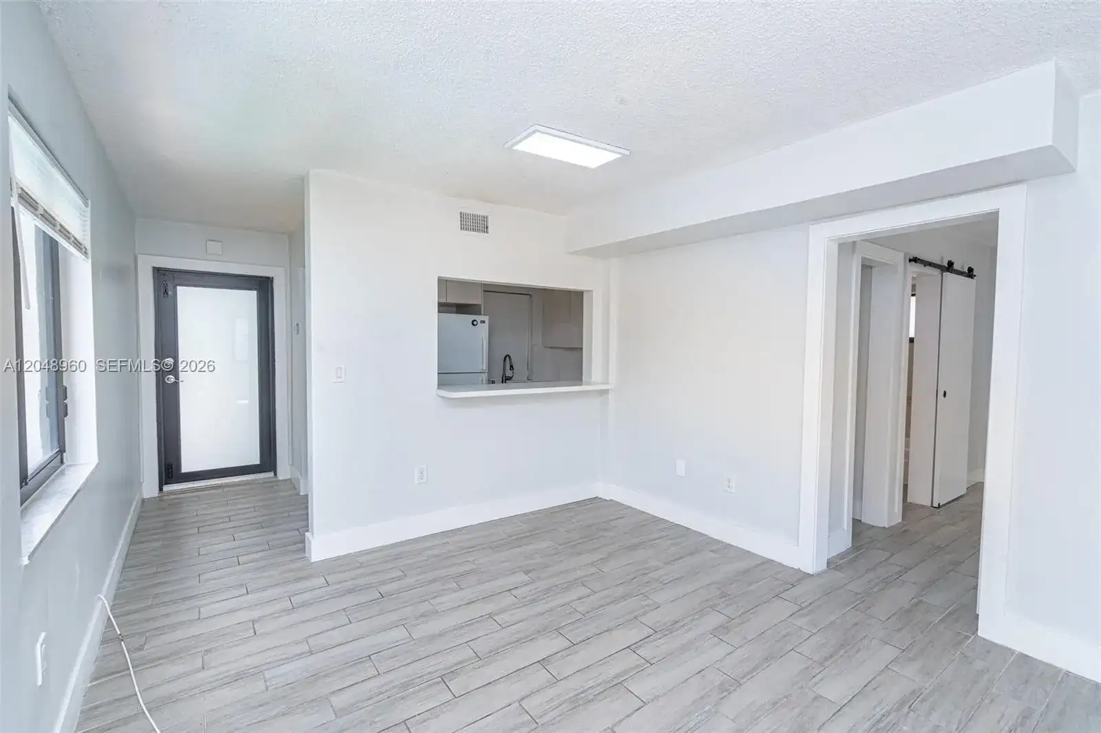 810 Salzedo St # 15, Coral Gables FL 33134 photo 2