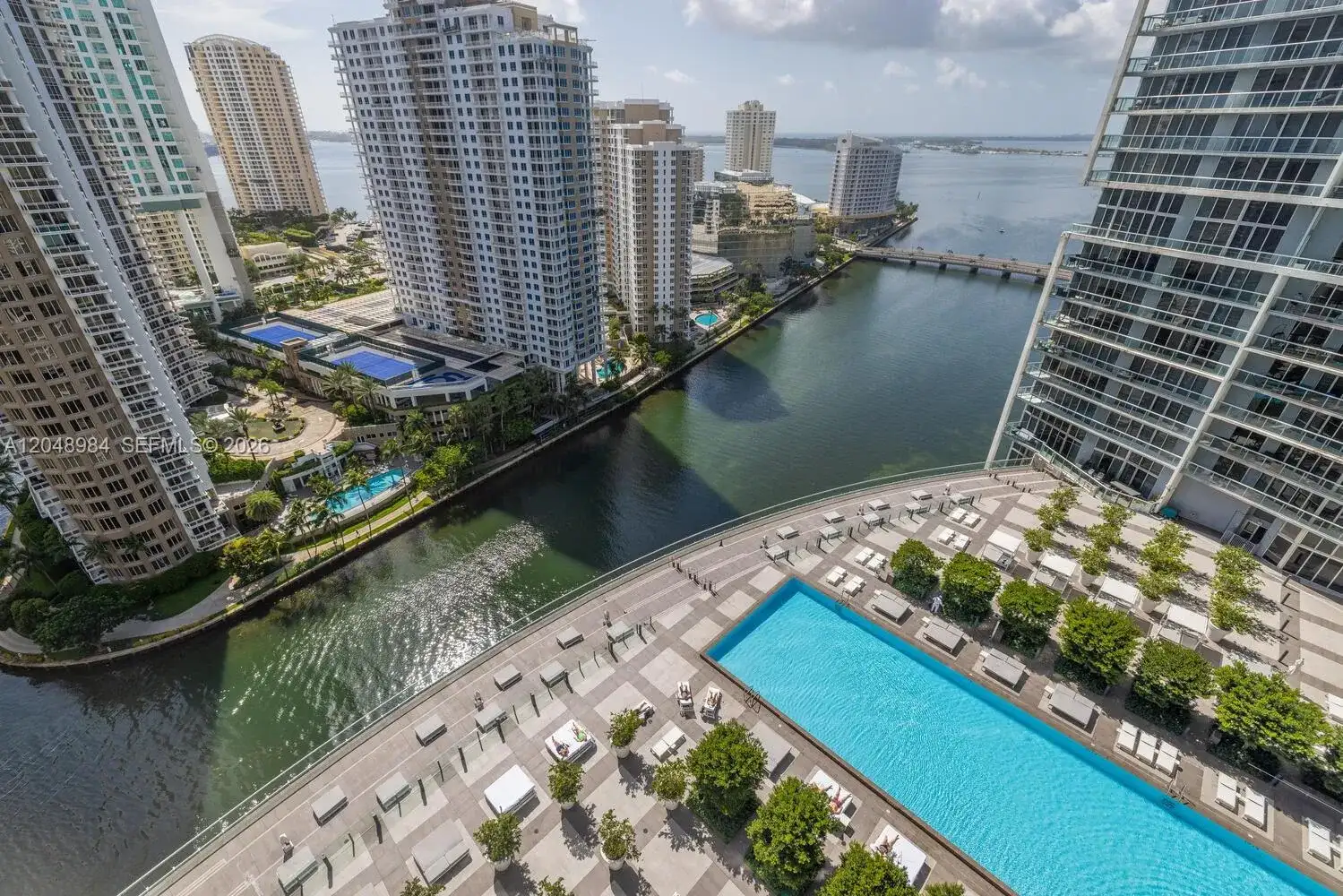 465 Brickell Ave # 3506, Miami FL 33131 photo 3
