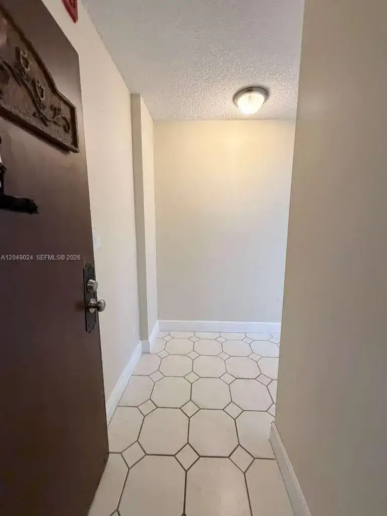 3720 Inverrary Dr # 3L, Lauderhill FL 33319 photo 2