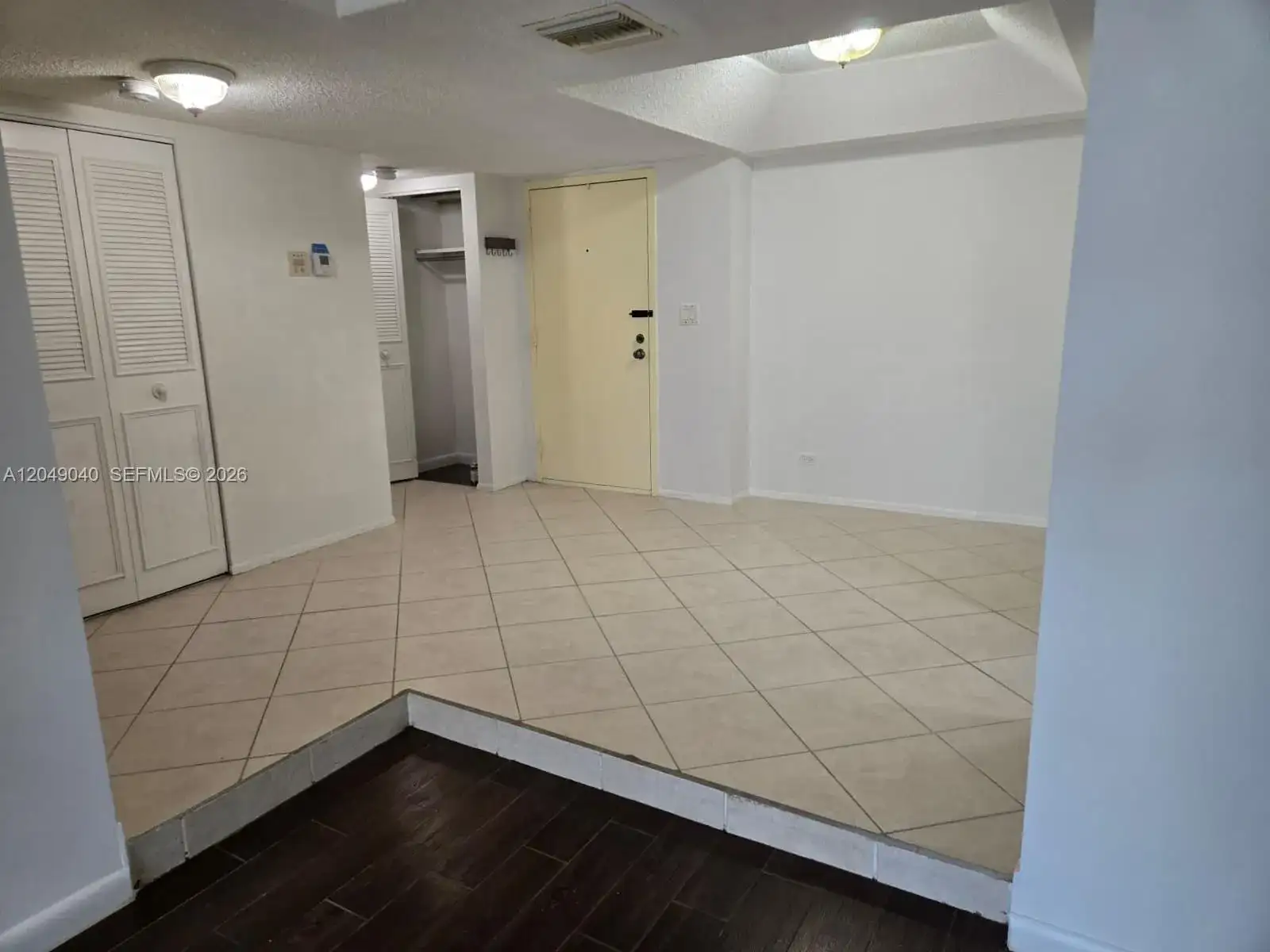 3690 Inverrary Dr # 2Q, Lauderhill FL 33319 photo 3