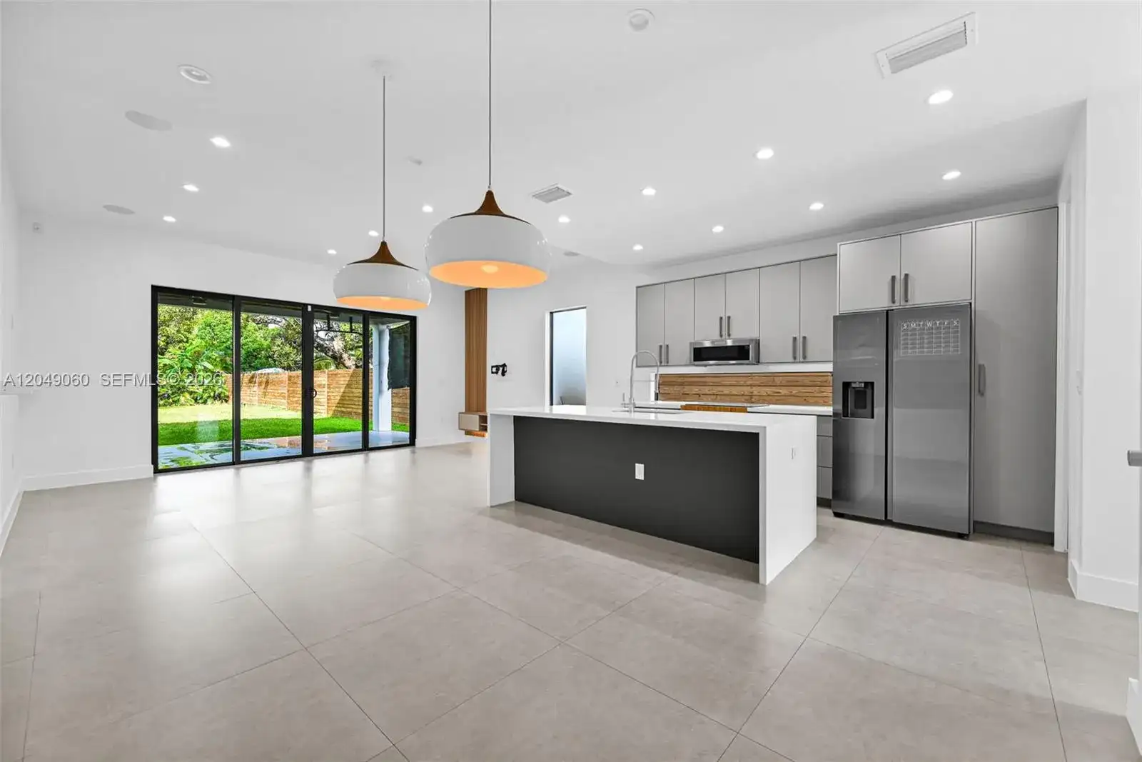 8871 SW 28th St, Miami FL 33165 photo 5
