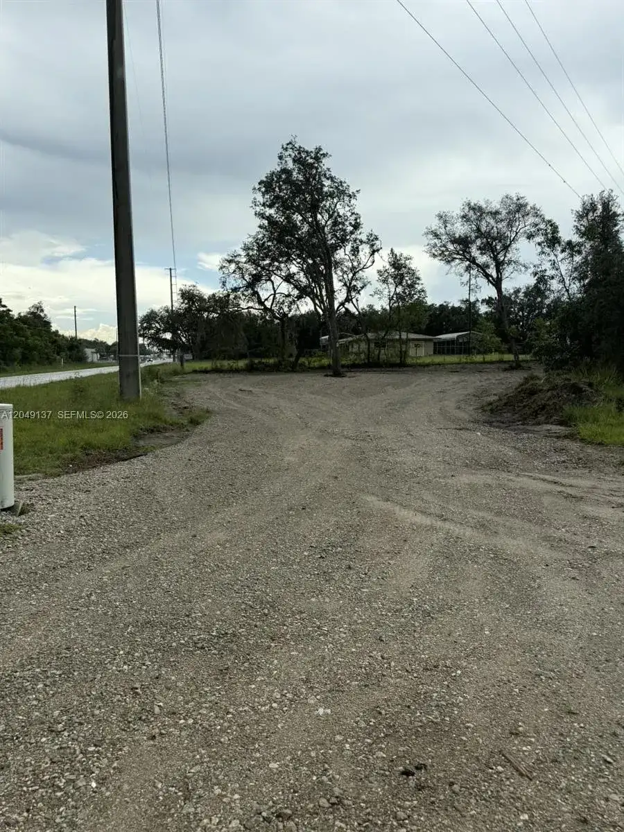 4732 Kenilworth Blvd, Sebring FL 33872 photo 2