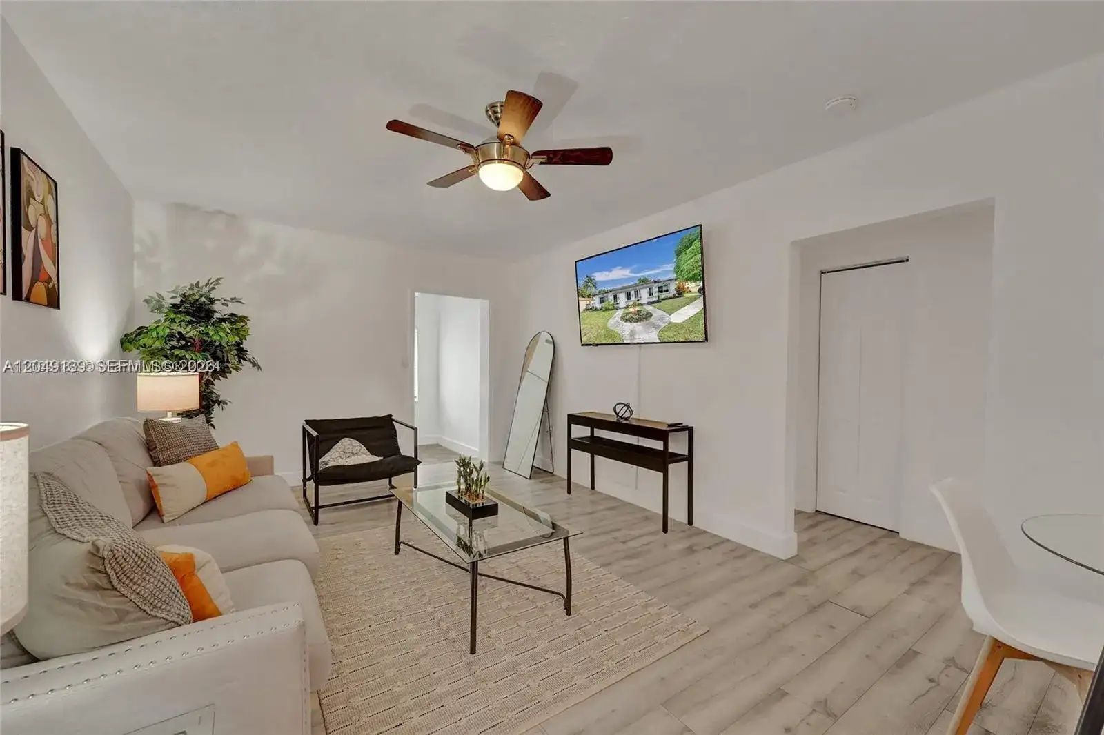 361 NW 103rd St, Miami FL 33150 photo 3