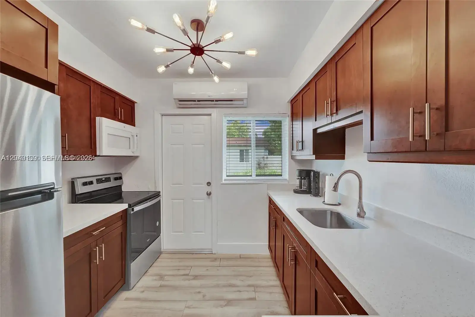 361 NW 103rd St, Miami FL 33150 photo 4