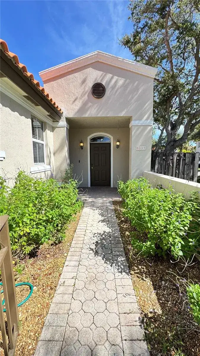 8337 NW 142nd St # 8337, Miami Lakes FL 33016 photo 4