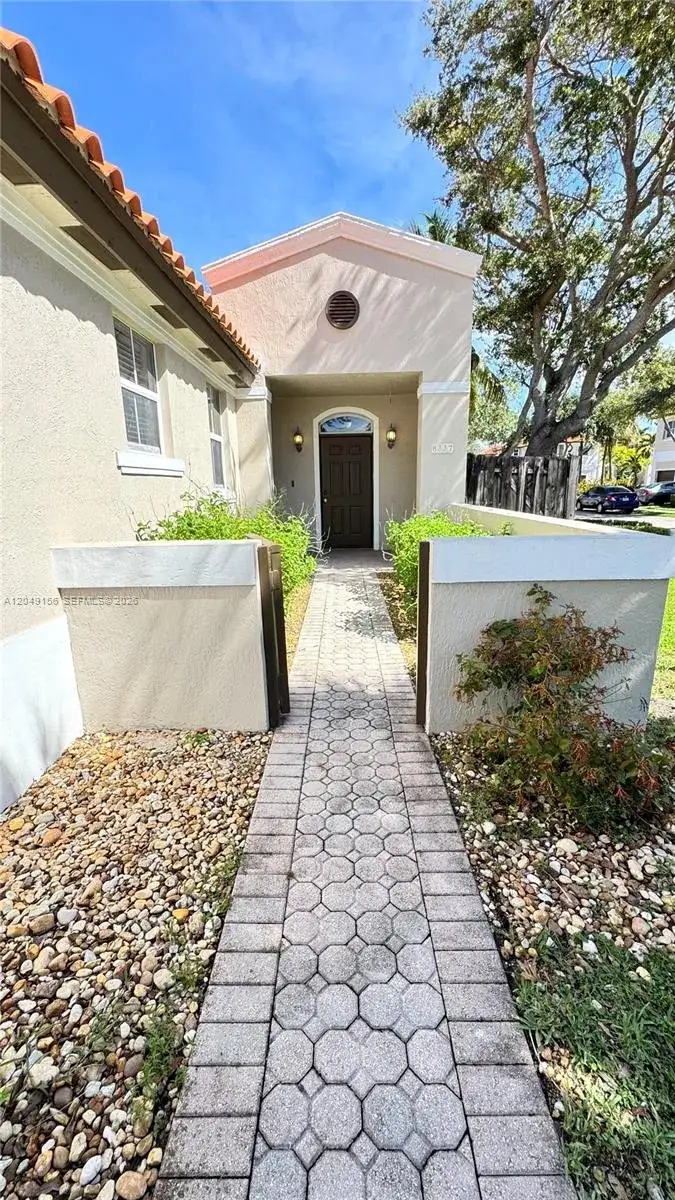 8337 NW 142nd St # 8337, Miami Lakes FL 33016 photo 5