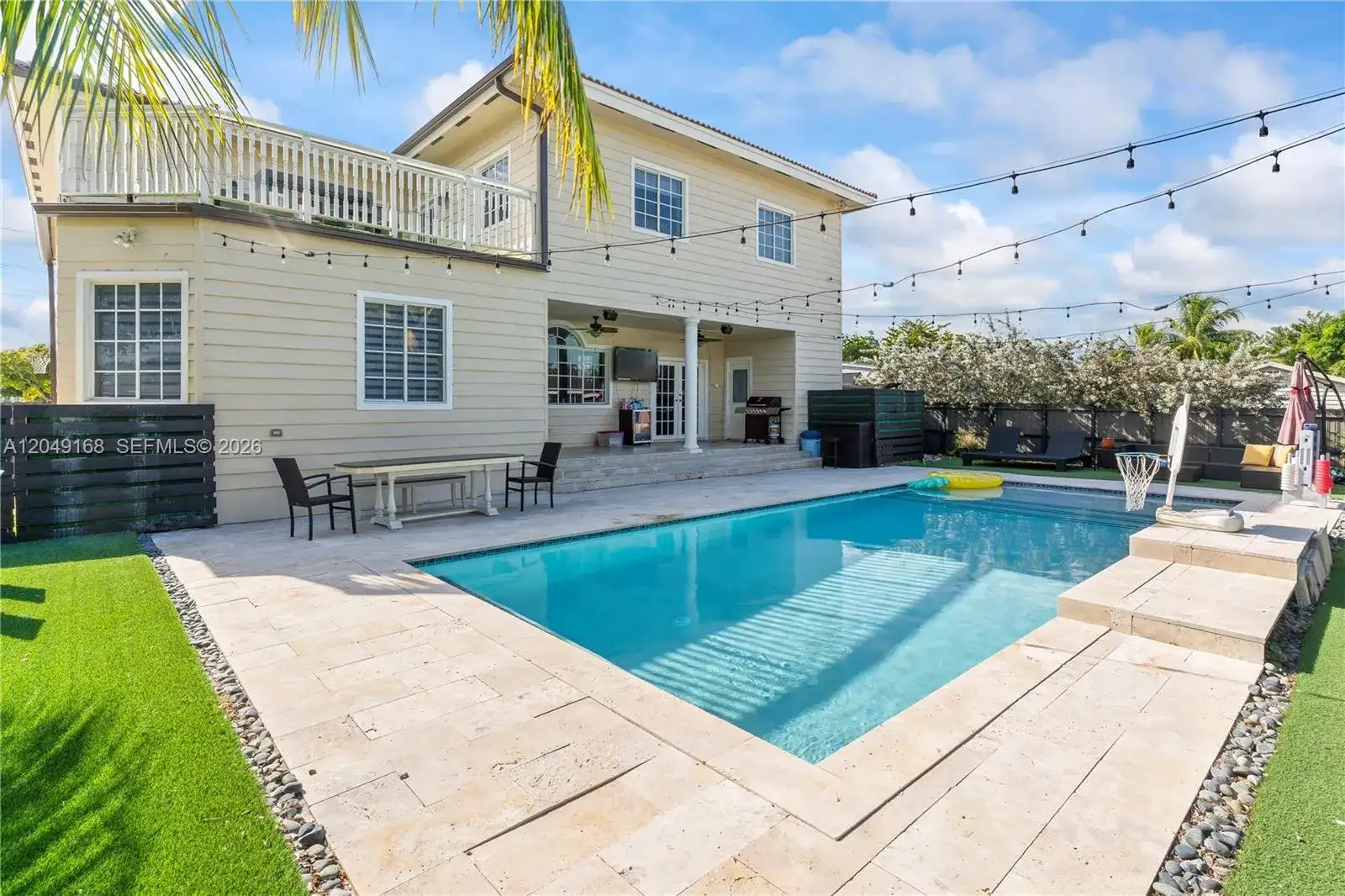 901 Dove Ave, Miami Springs FL 33166 photo 3