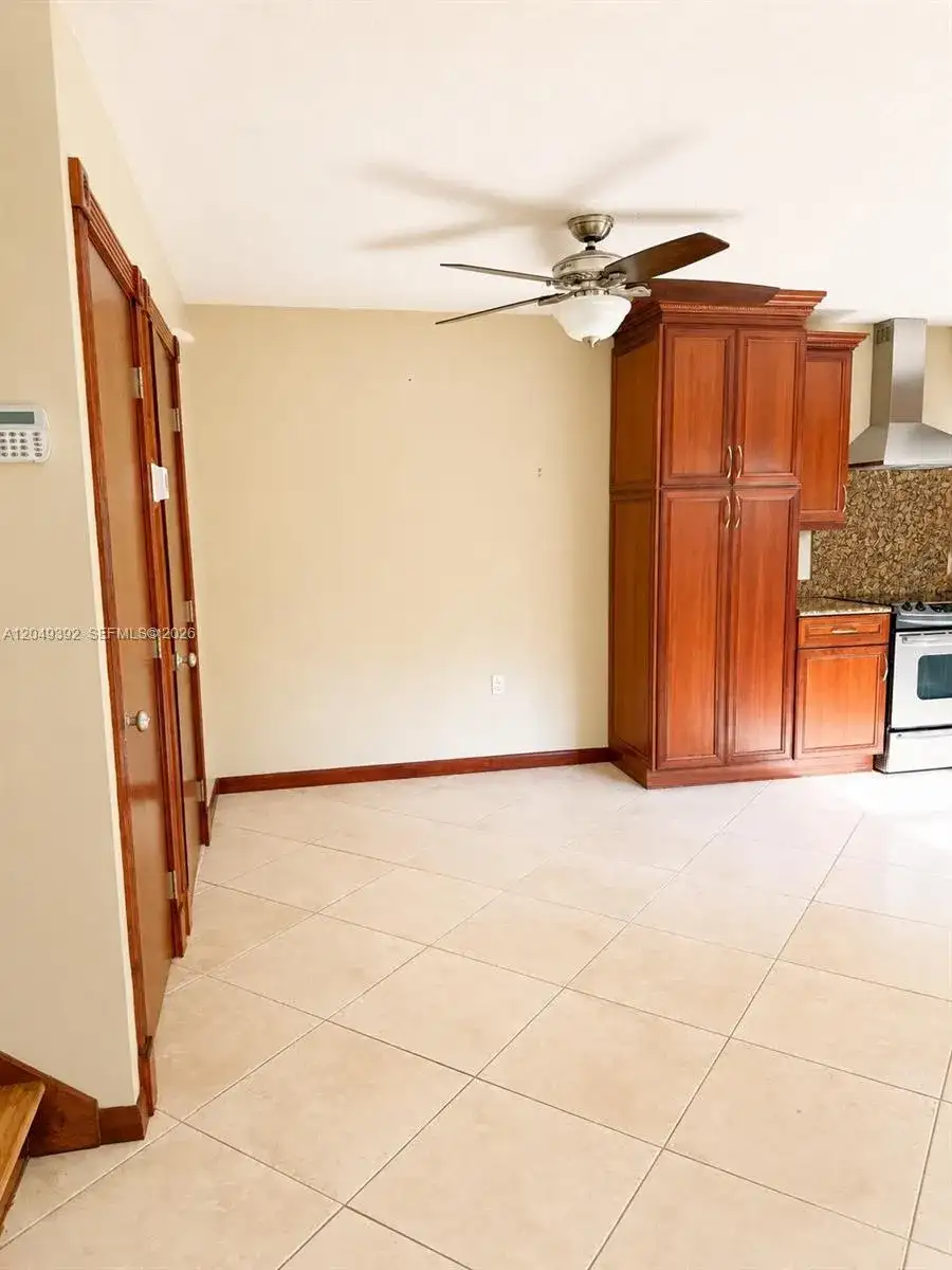 515 5th Ct, Palm Beach Gardens FL 33410 photo 4