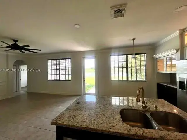 27448 SW 143rd Ct, Homestead FL 33032 photo 4